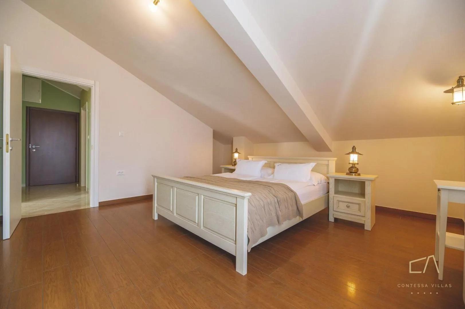Bed in Luxury Apartments Villa Luce