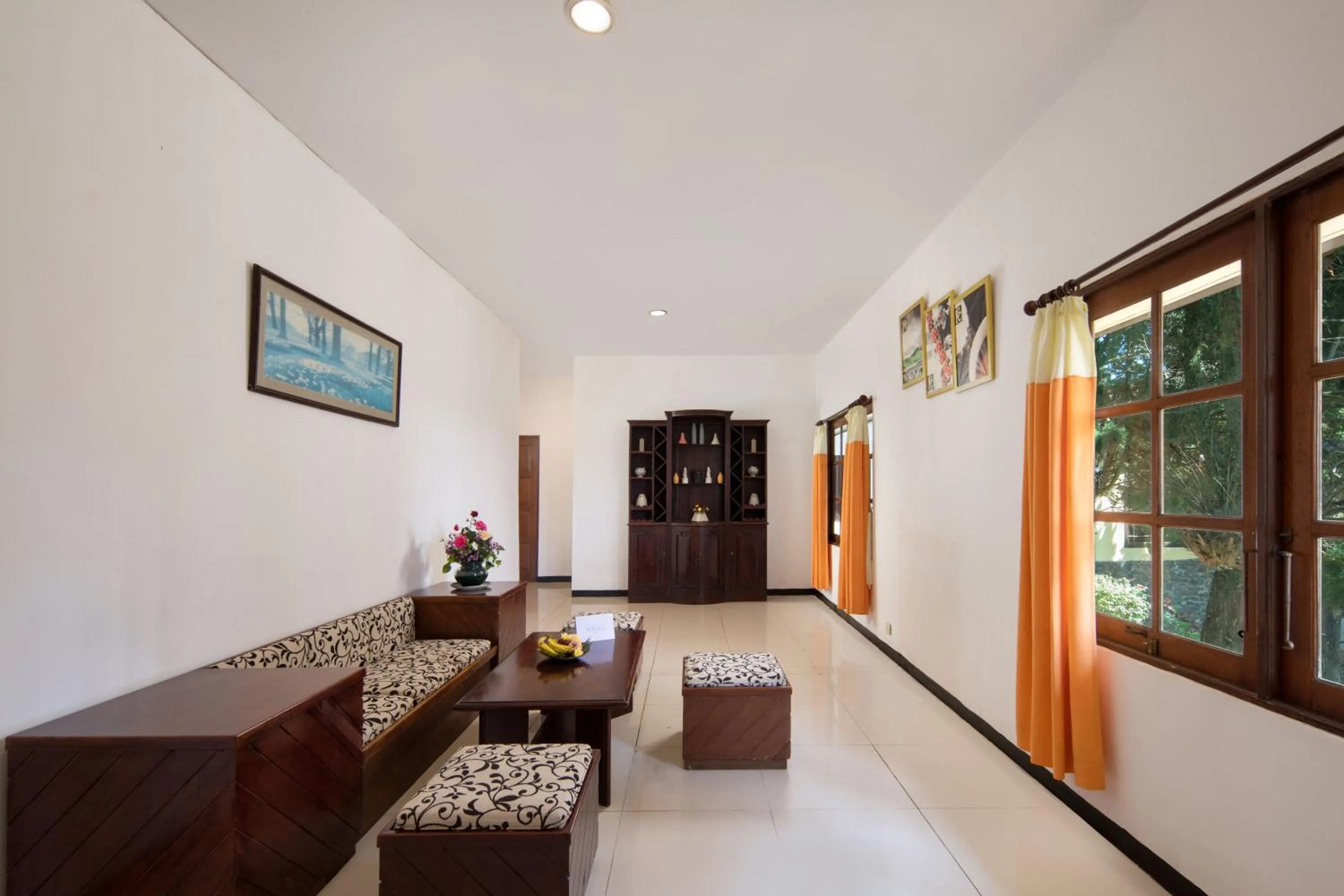 Living room in Royal Hotel and Villas Trawas