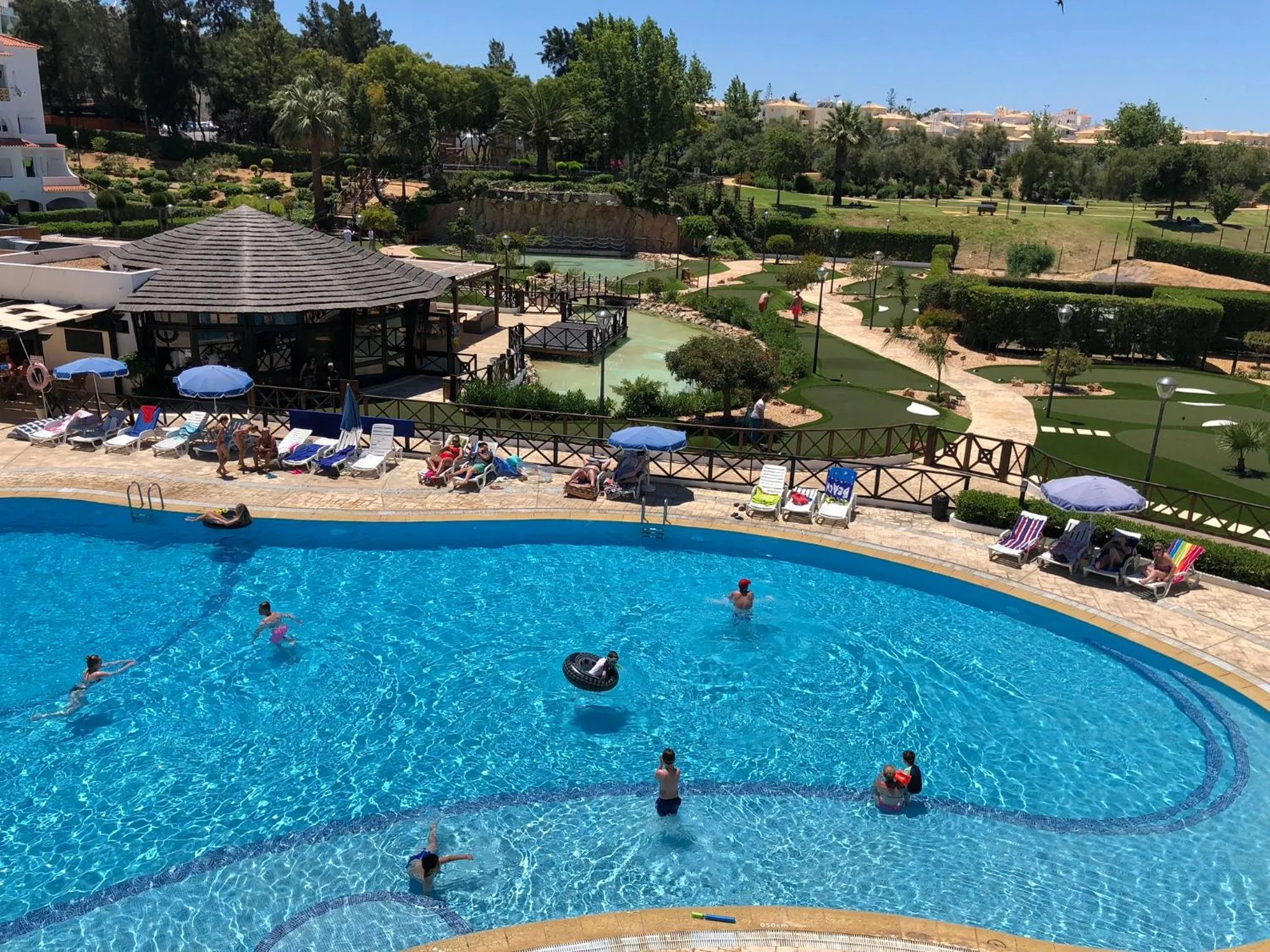 Property building in Ondamar Hotel Apartamentos