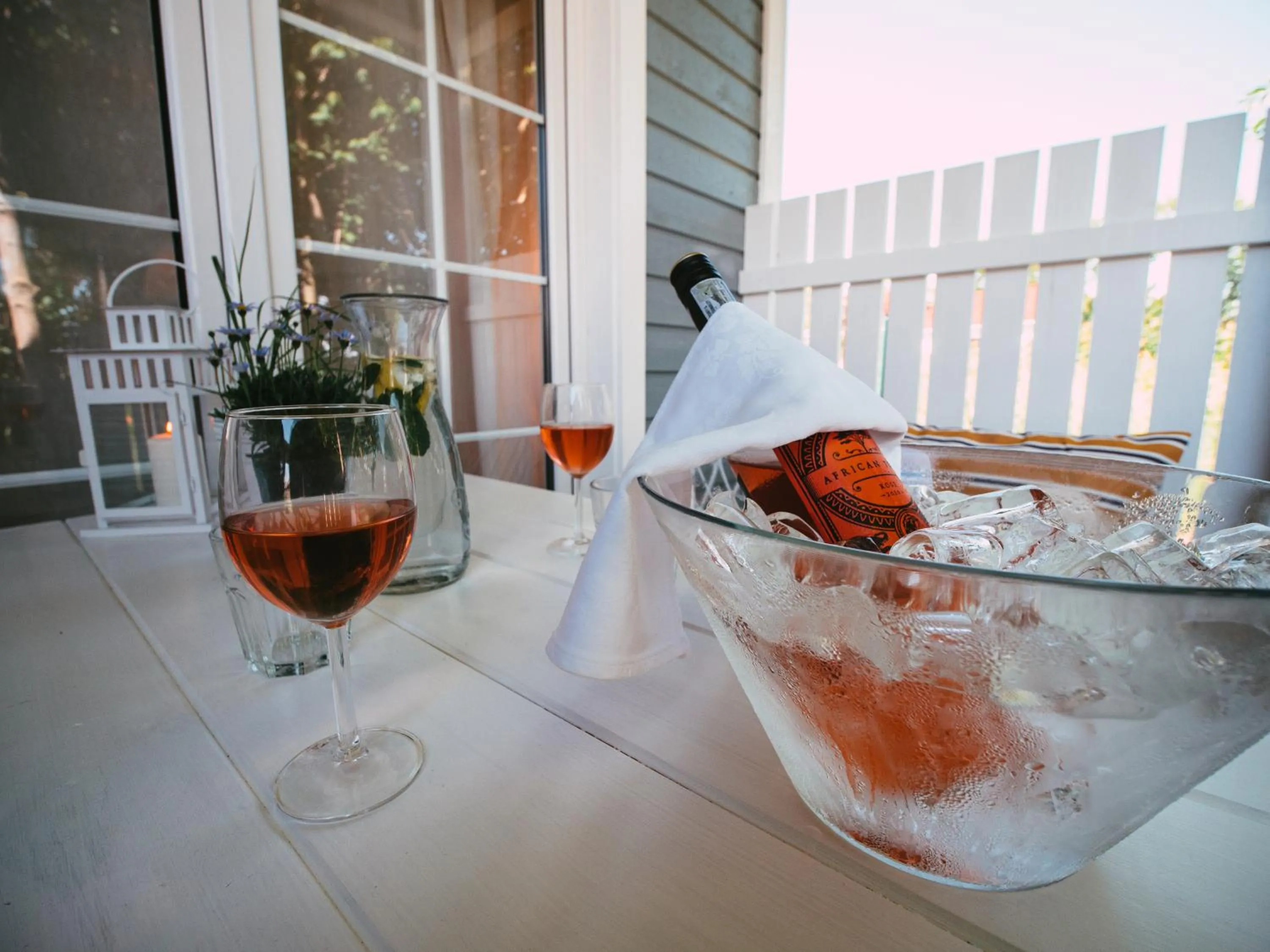 Dinner in Holiday Bay