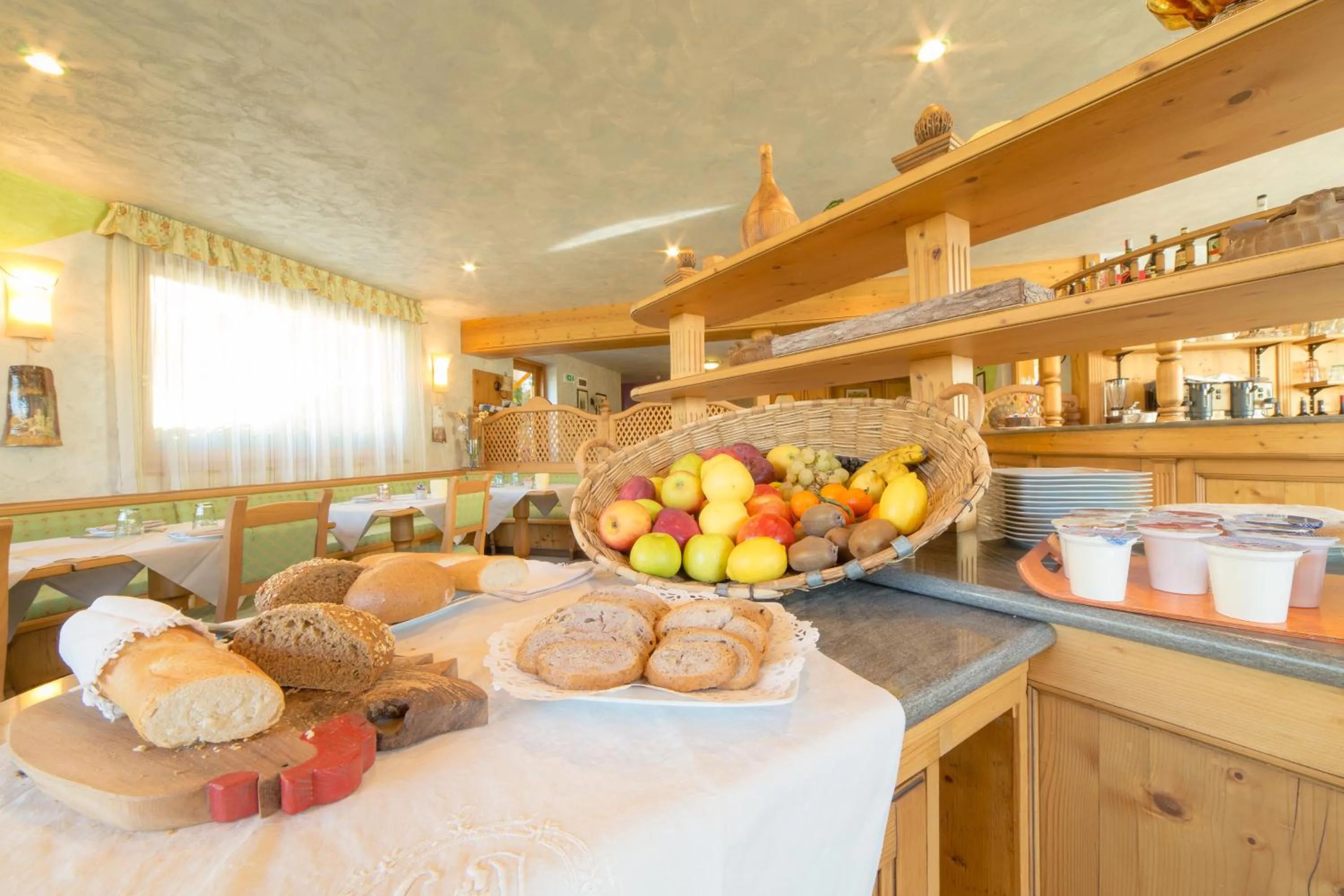 Food and drinks in Hotel Lo Fleyé