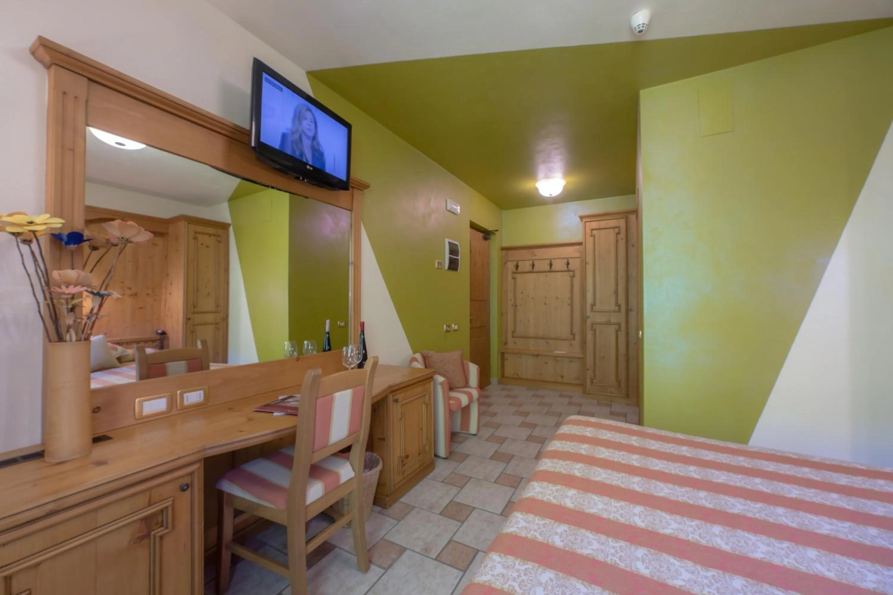 Bed in Hotel Lo Fleyé