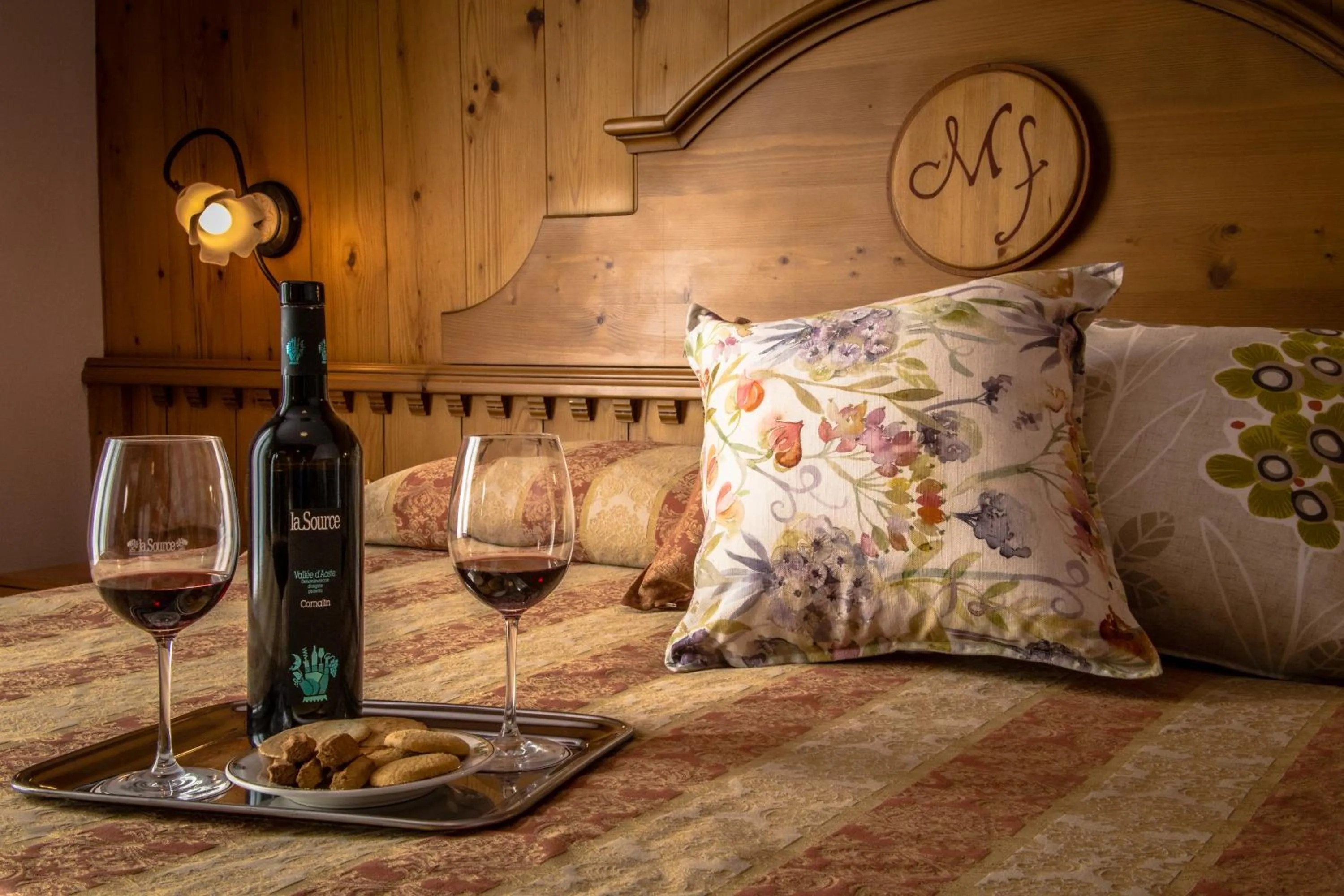 Bed in Hotel Lo Fleyé