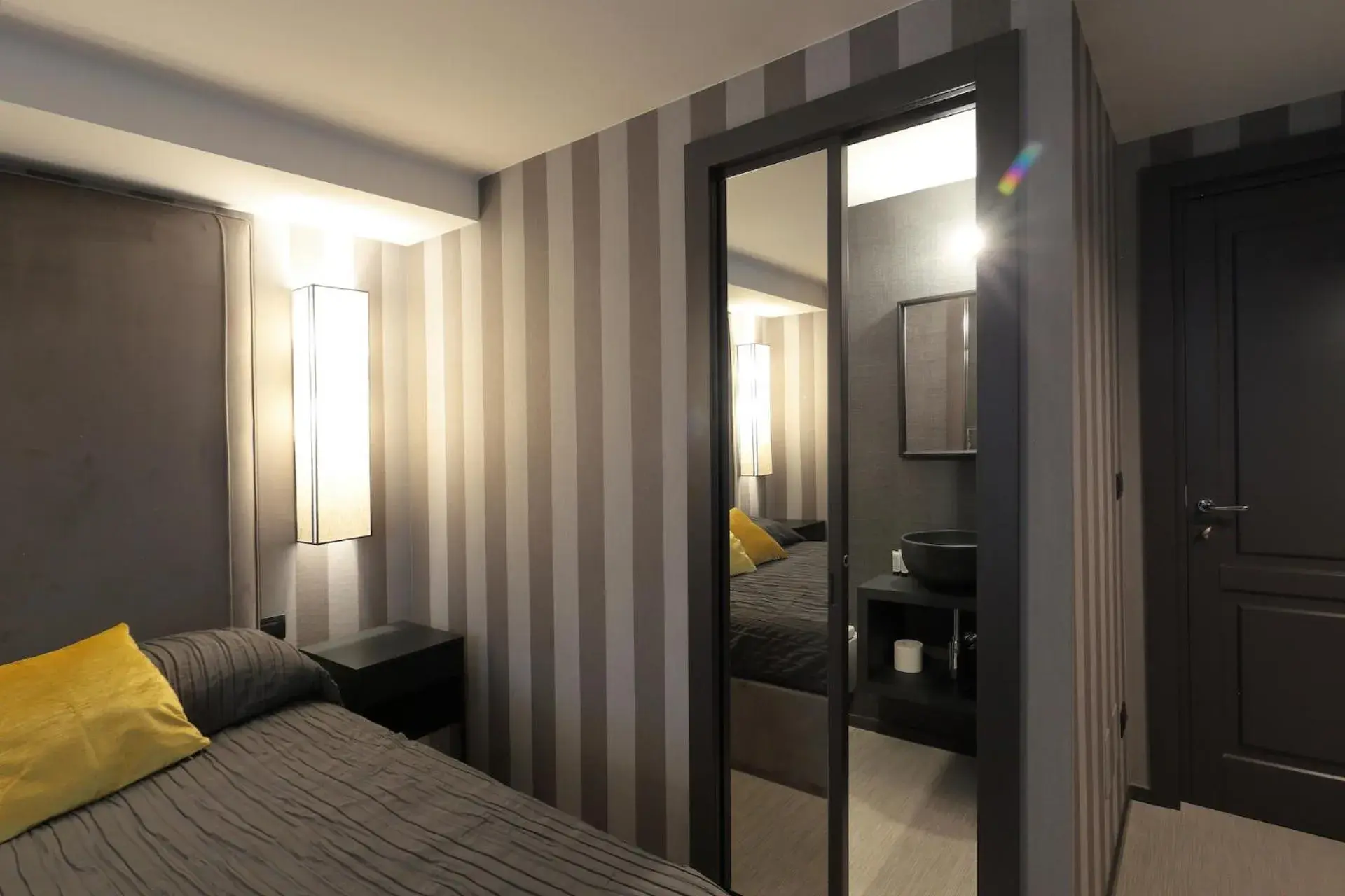 Small Double Room in Imbriani Guest House Small Double Room in Imbriani Guest House