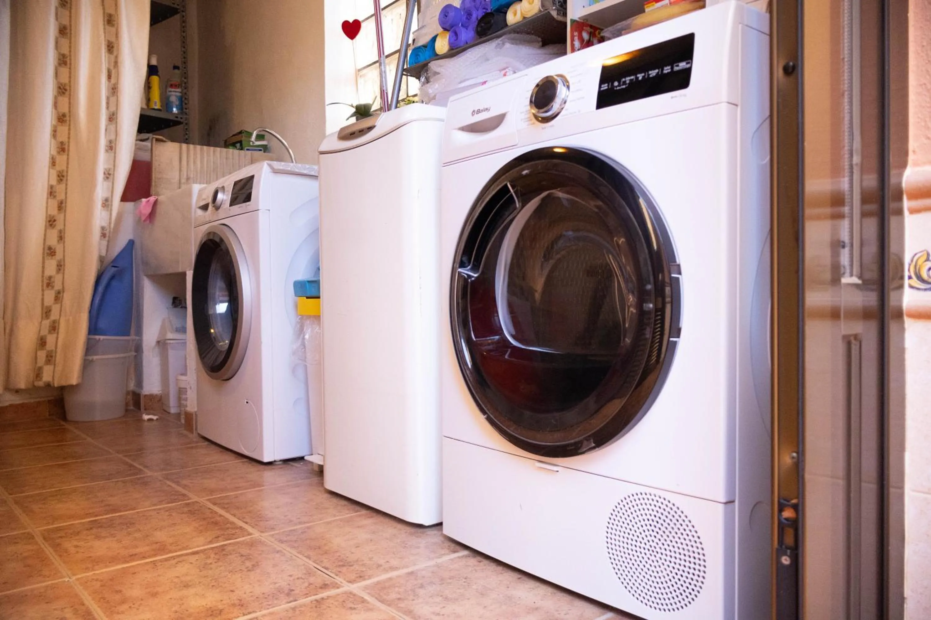 washing machine in Casa Rural La Torreta