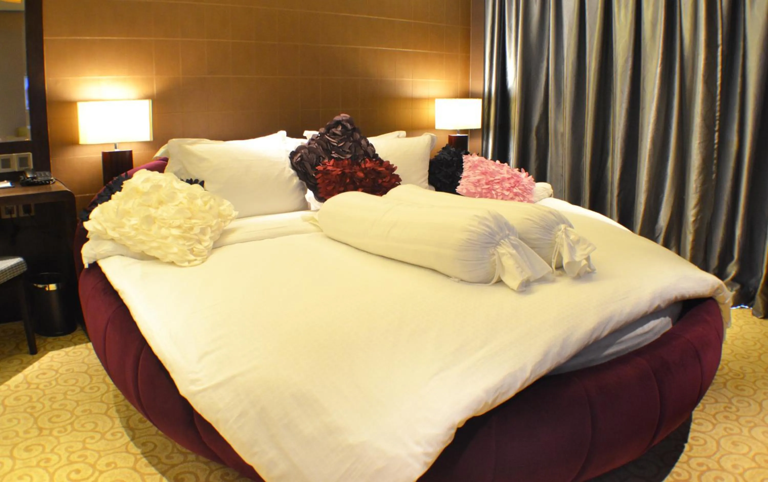 Bed in KSL Hotel & Resort