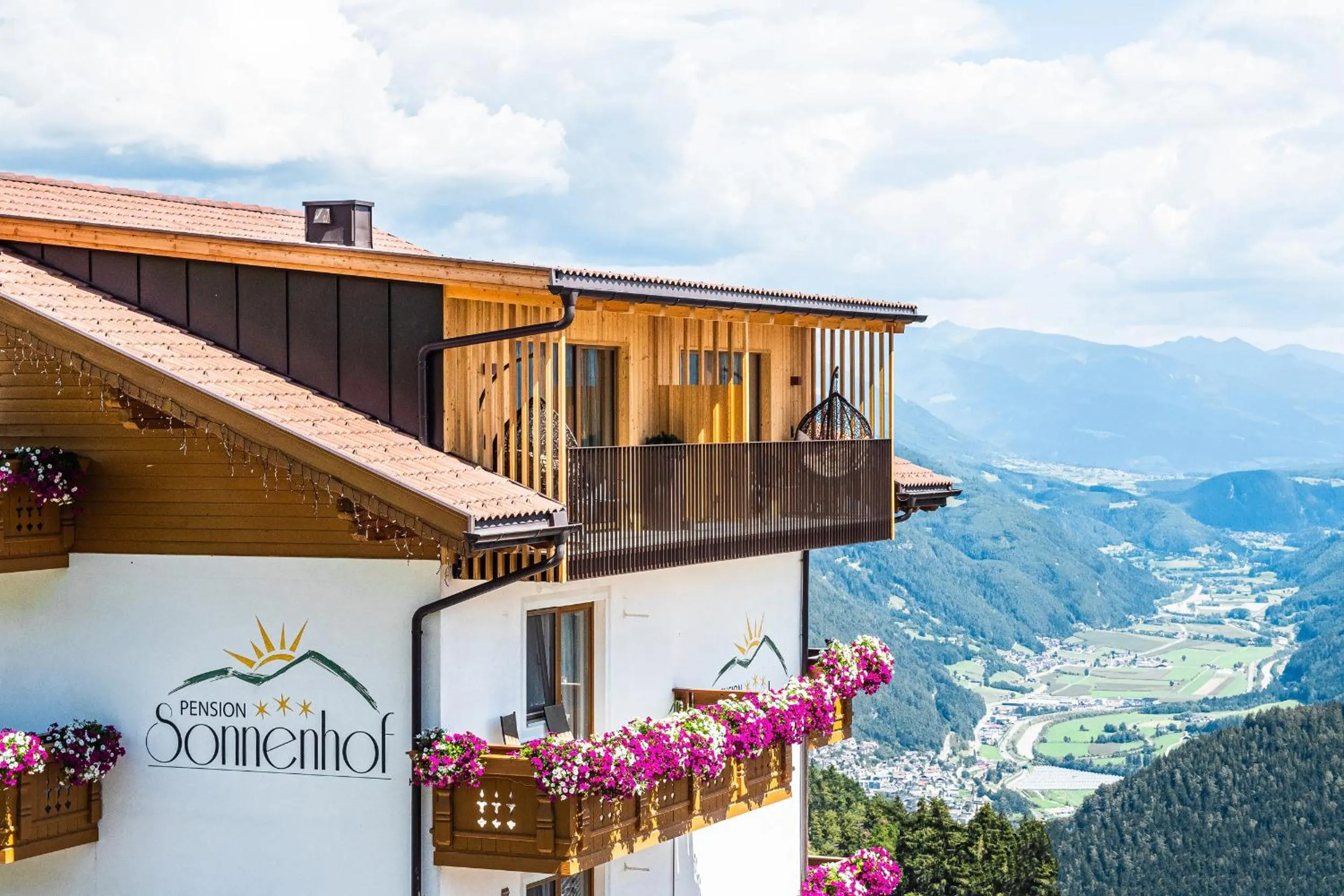 Facade/entrance in Pension Sonnenhof