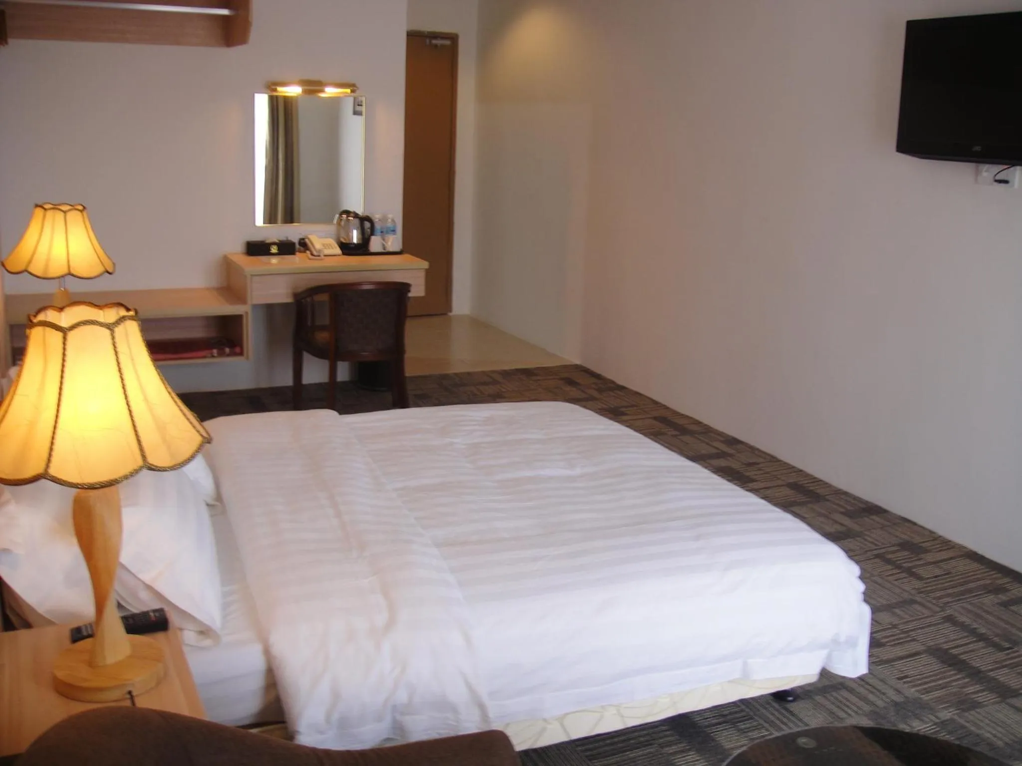 Photo of the whole room, Bed in Prima Hotel Melaka