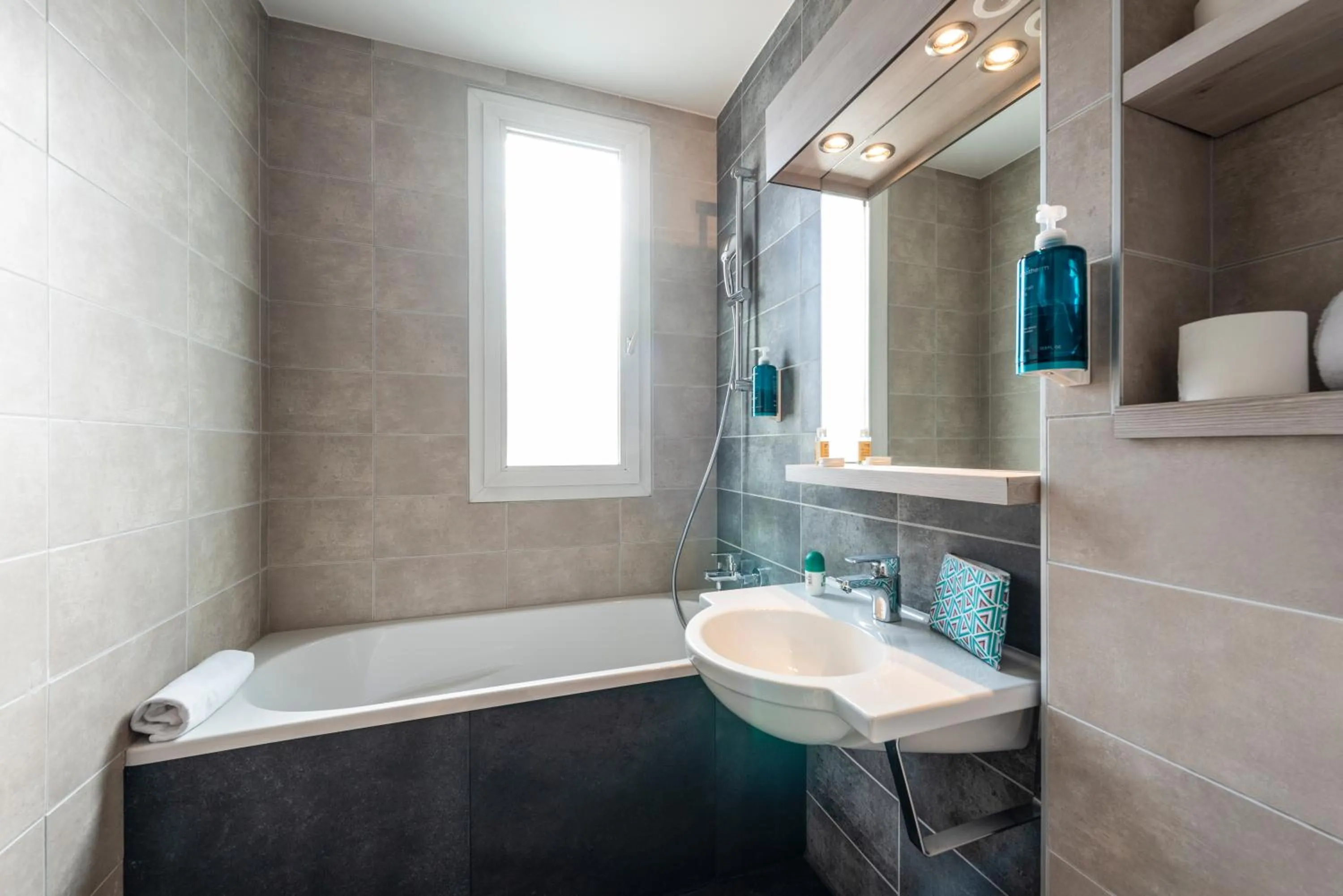 Bathroom in Hotel Le Lumière