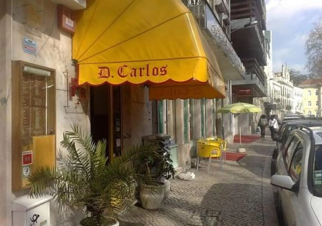 Facade/entrance in D. Carlos Residencial