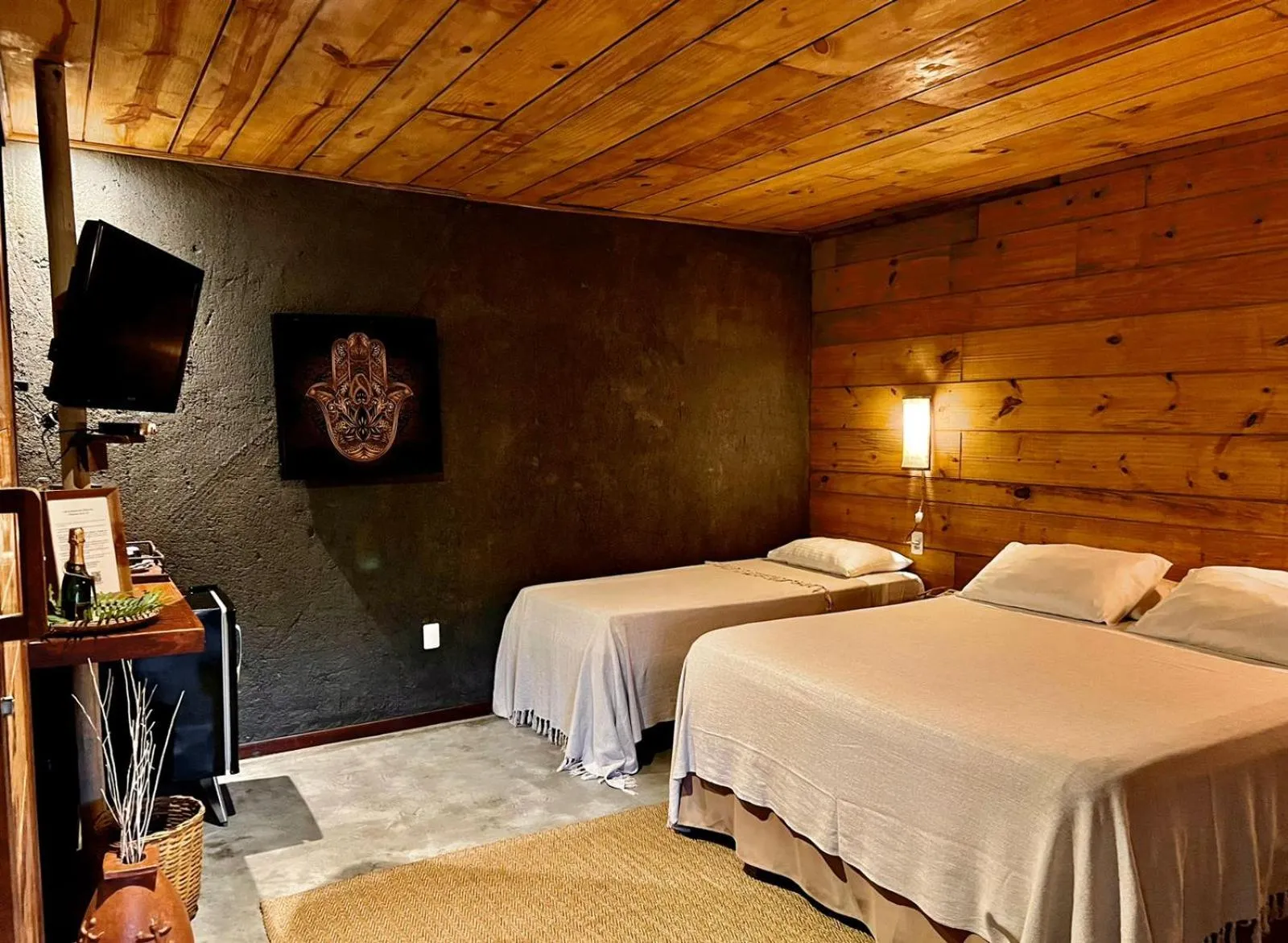 Photo of the whole room in Aloha Village Bangalôs