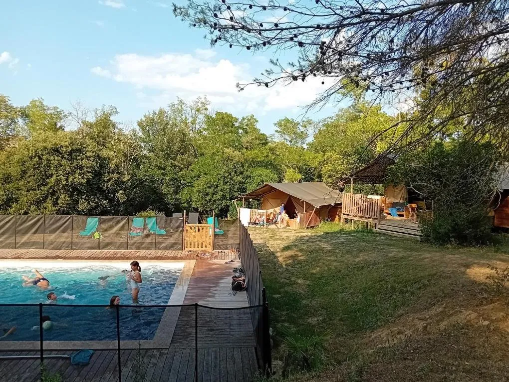 Swimming pool in Domaine La Sauzette