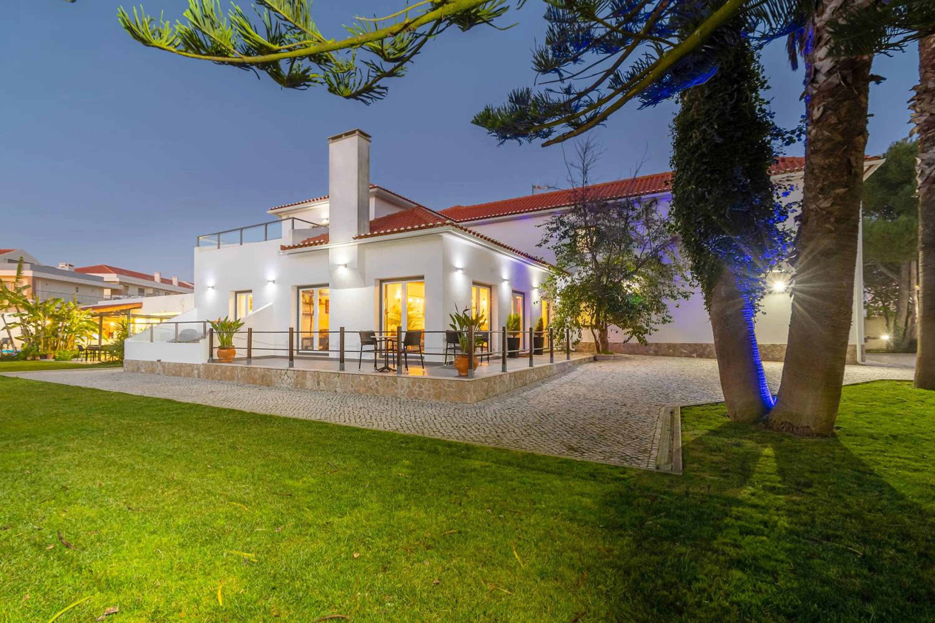 Property building in Silver Seahorse Garden Retreat