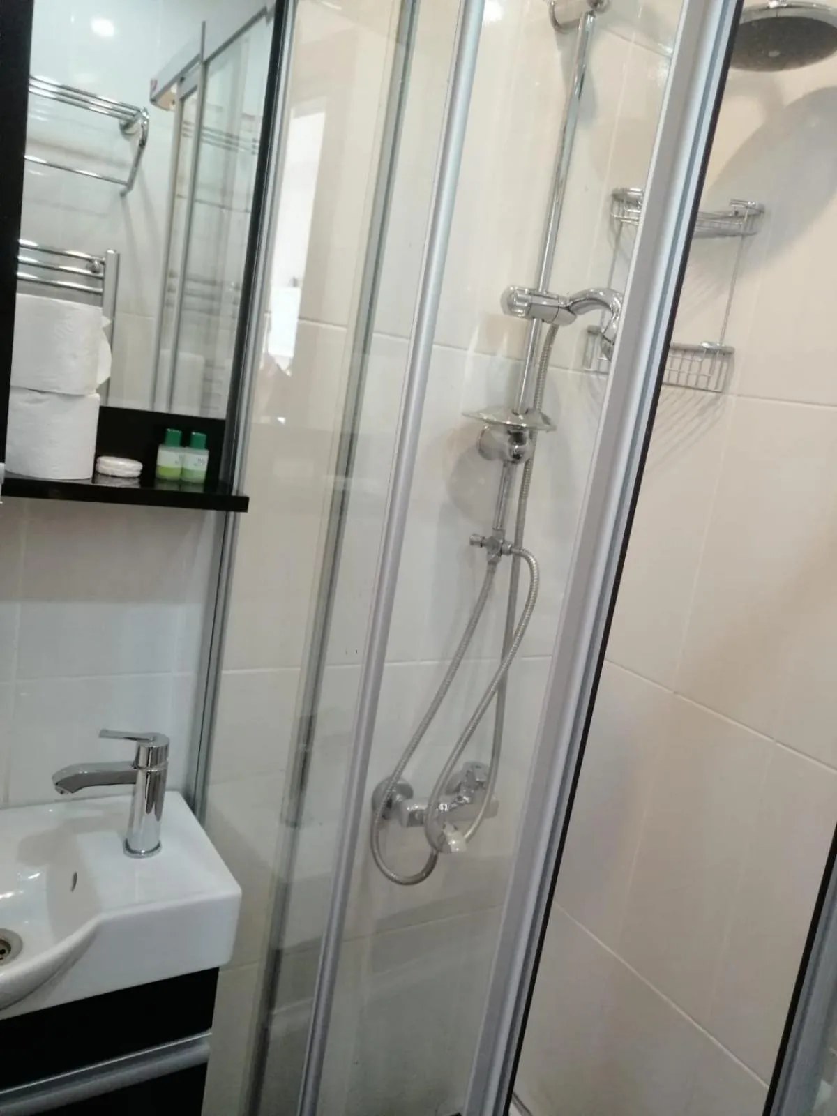 Bathroom in Seahouse Suites