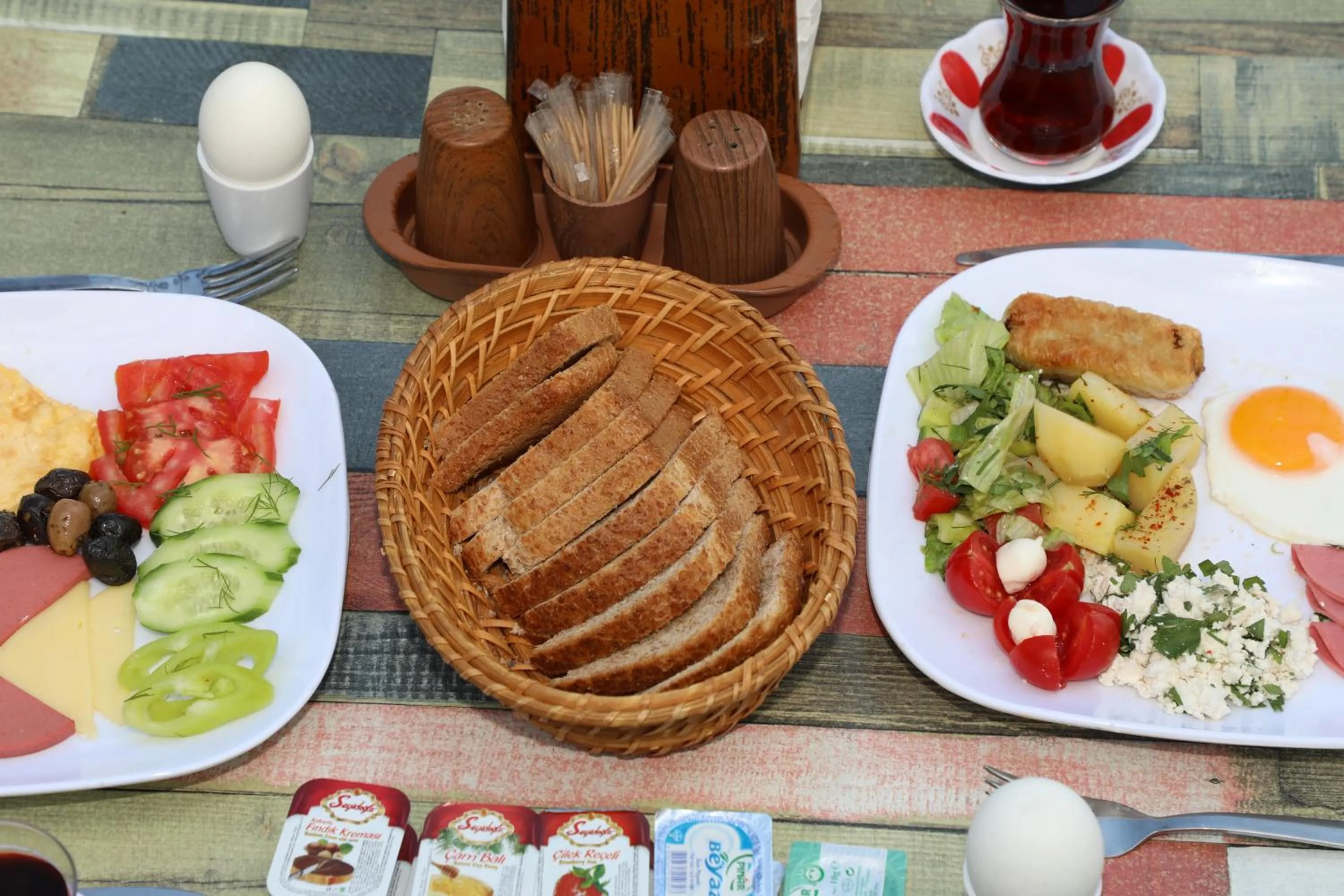 Food and drinks in Seahouse Suites