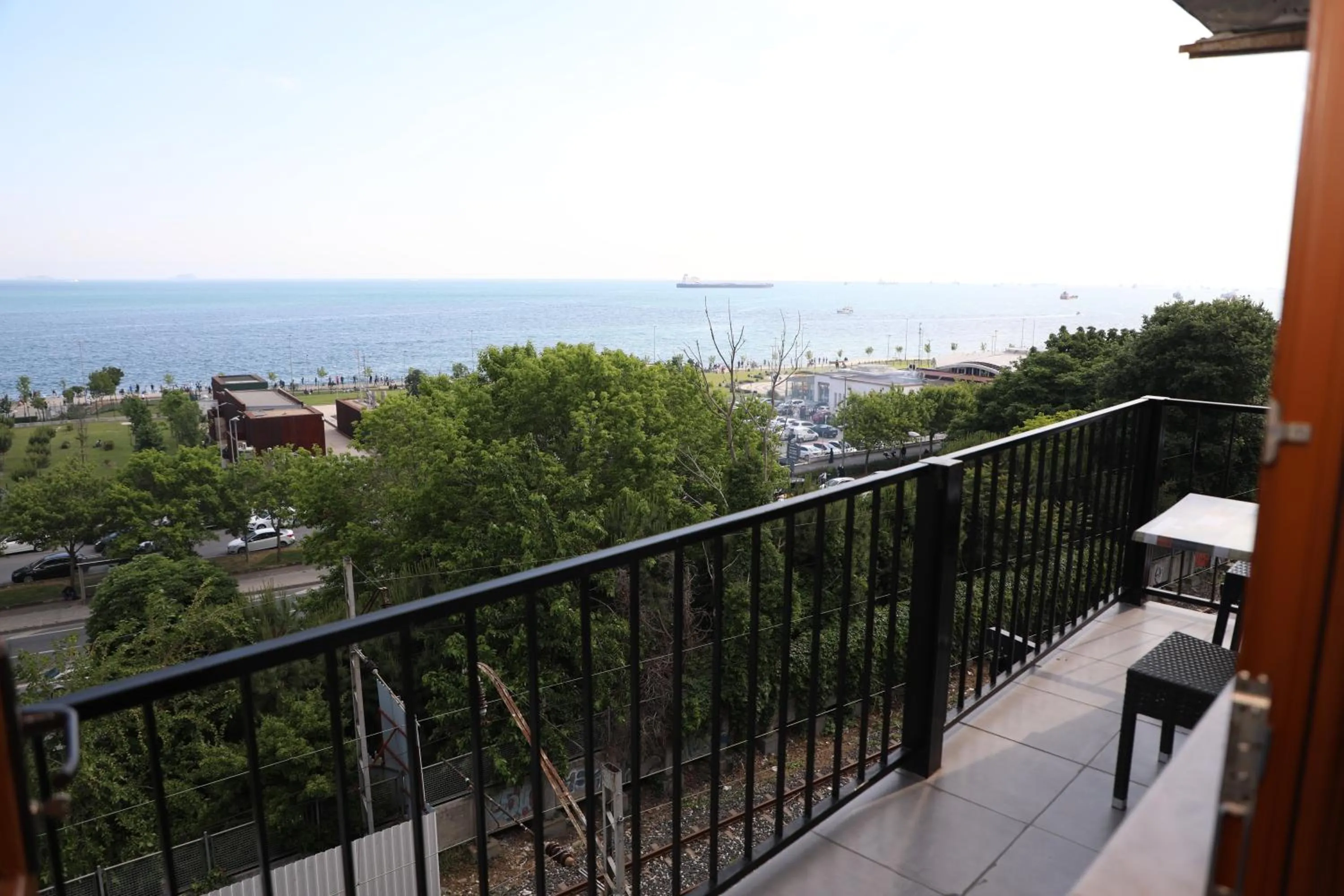Balcony/Terrace in Seahouse Suites