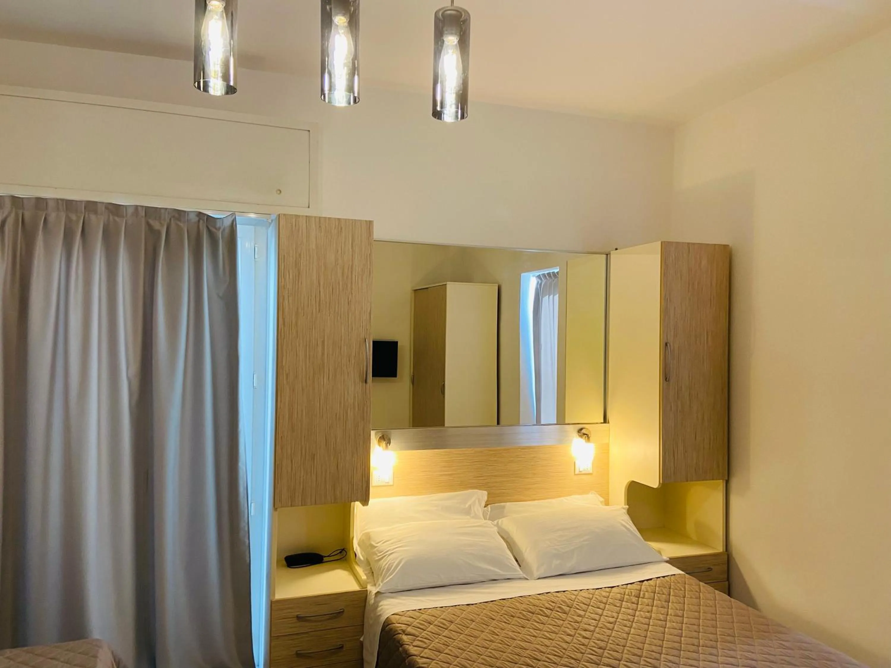 Bedroom, Bed in Hotel Butterfly Wellness & Spa