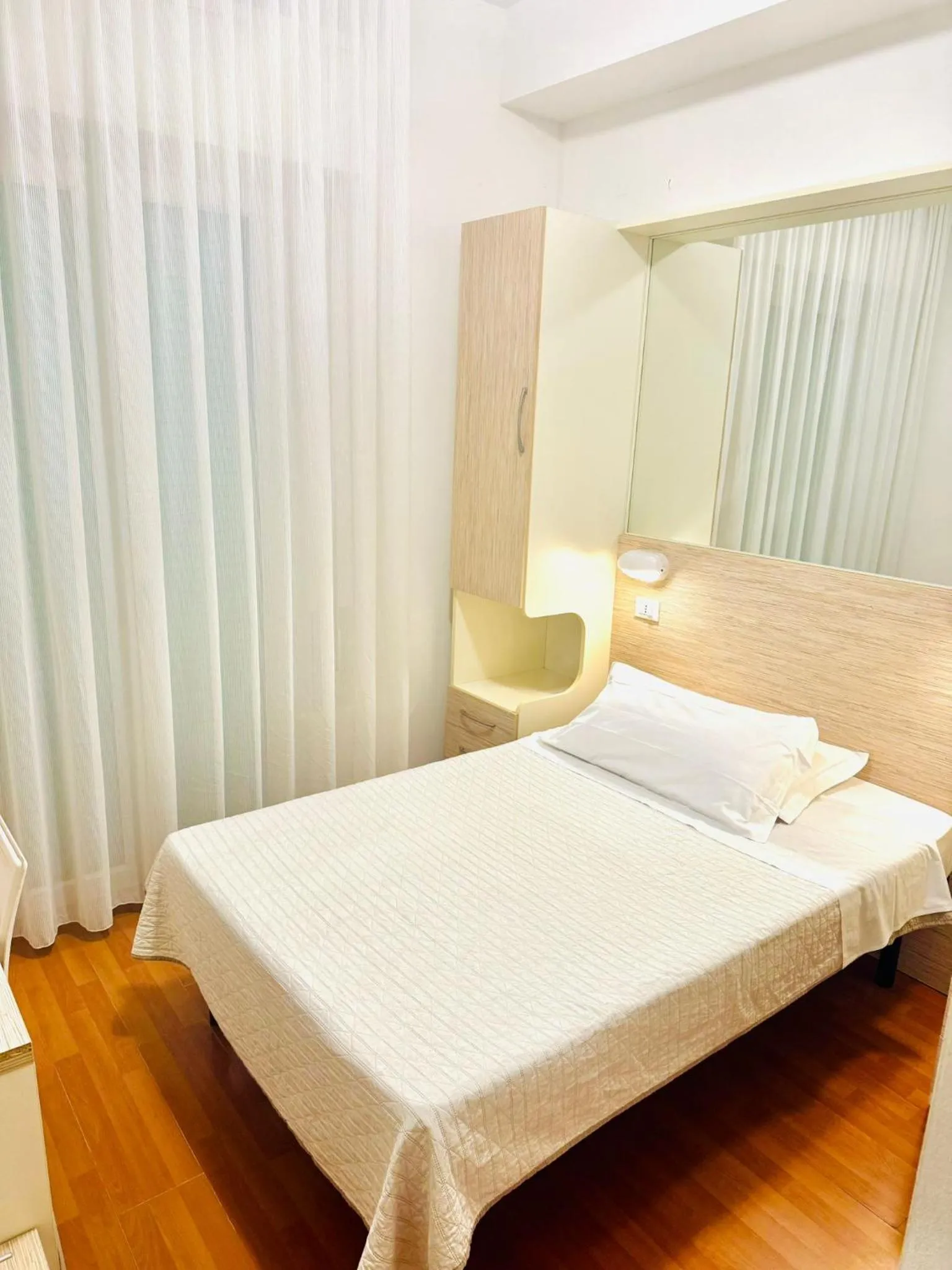 Bedroom, Bed in Hotel Butterfly Wellness & Spa