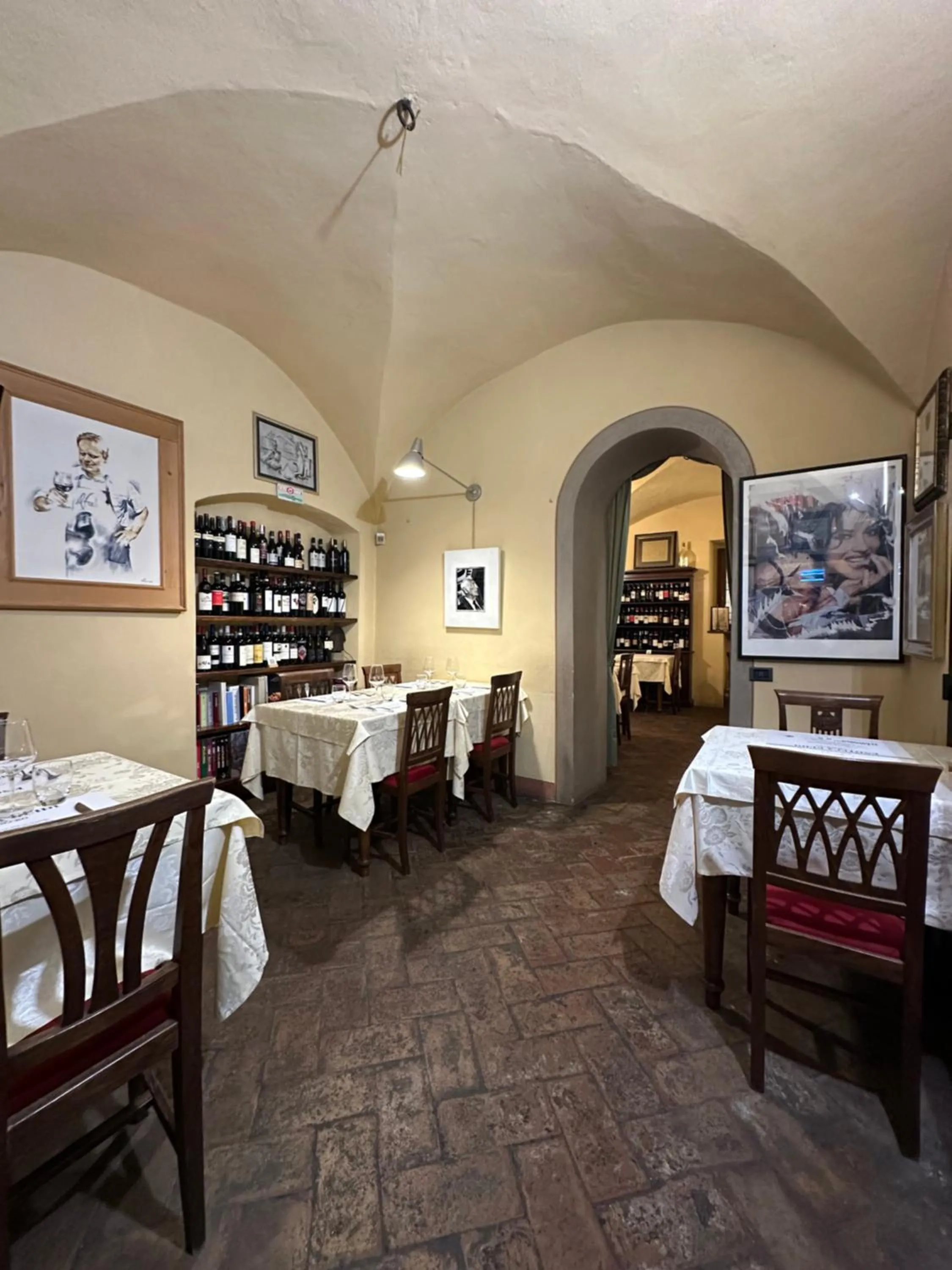 Restaurant/places to eat in Locanda Guidi