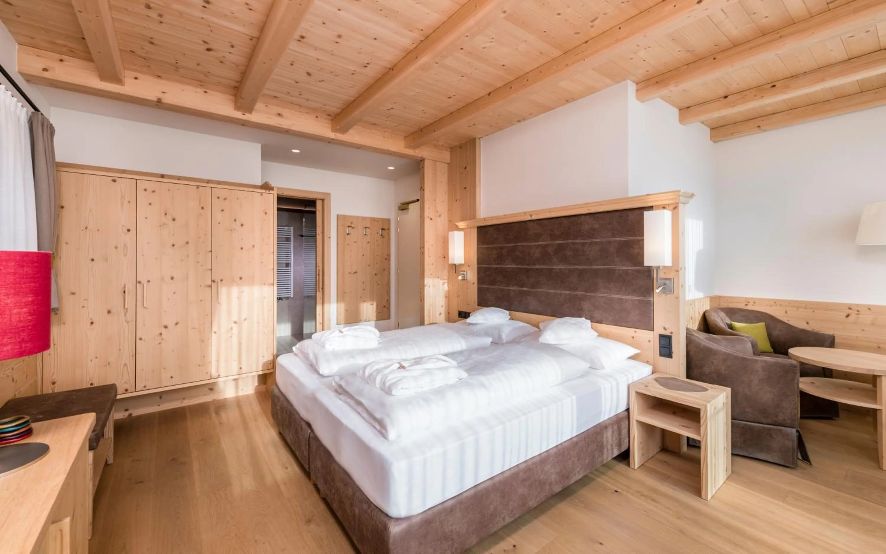 Decorative detail, Bed in Hotel Villa Kastelruth