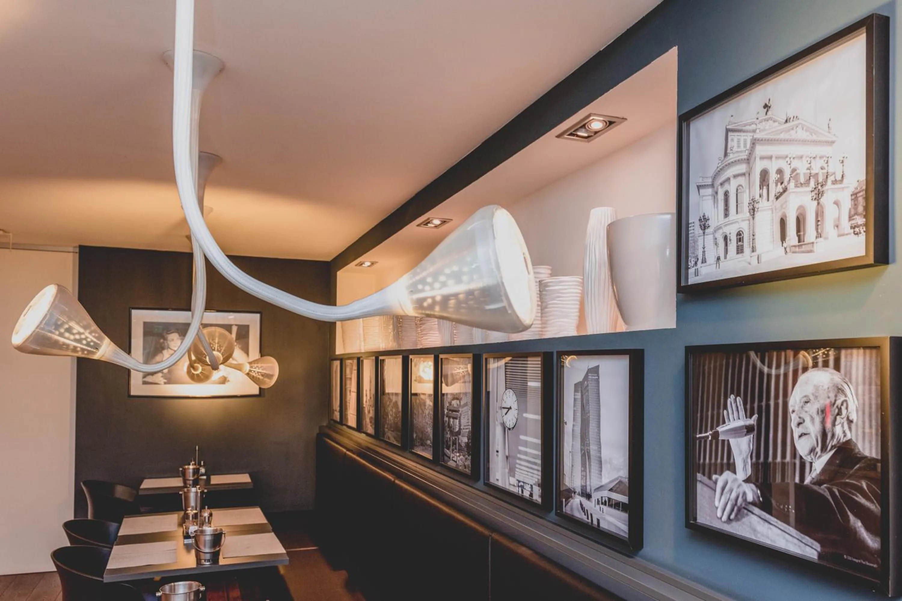 Breakfast in Hotel Bliss