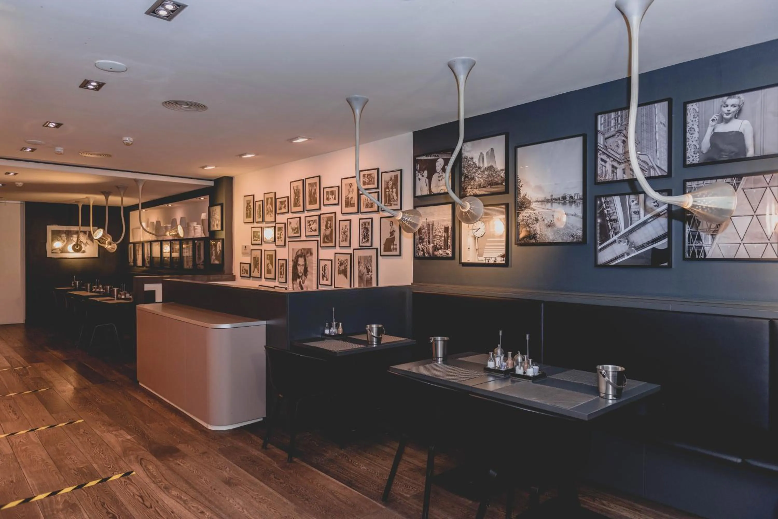 Breakfast in Hotel Bliss