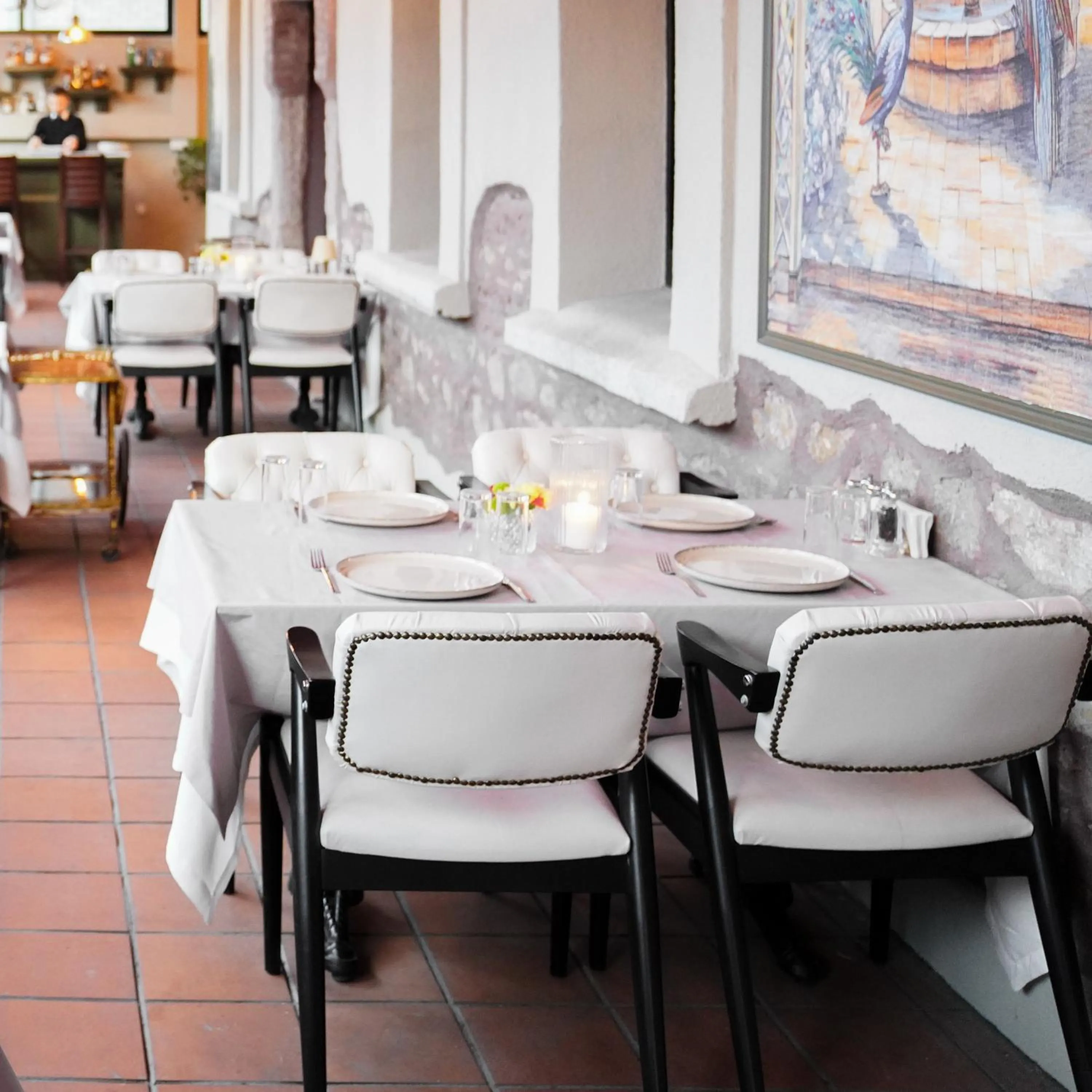 Restaurant/places to eat in Panderma Port Hotel