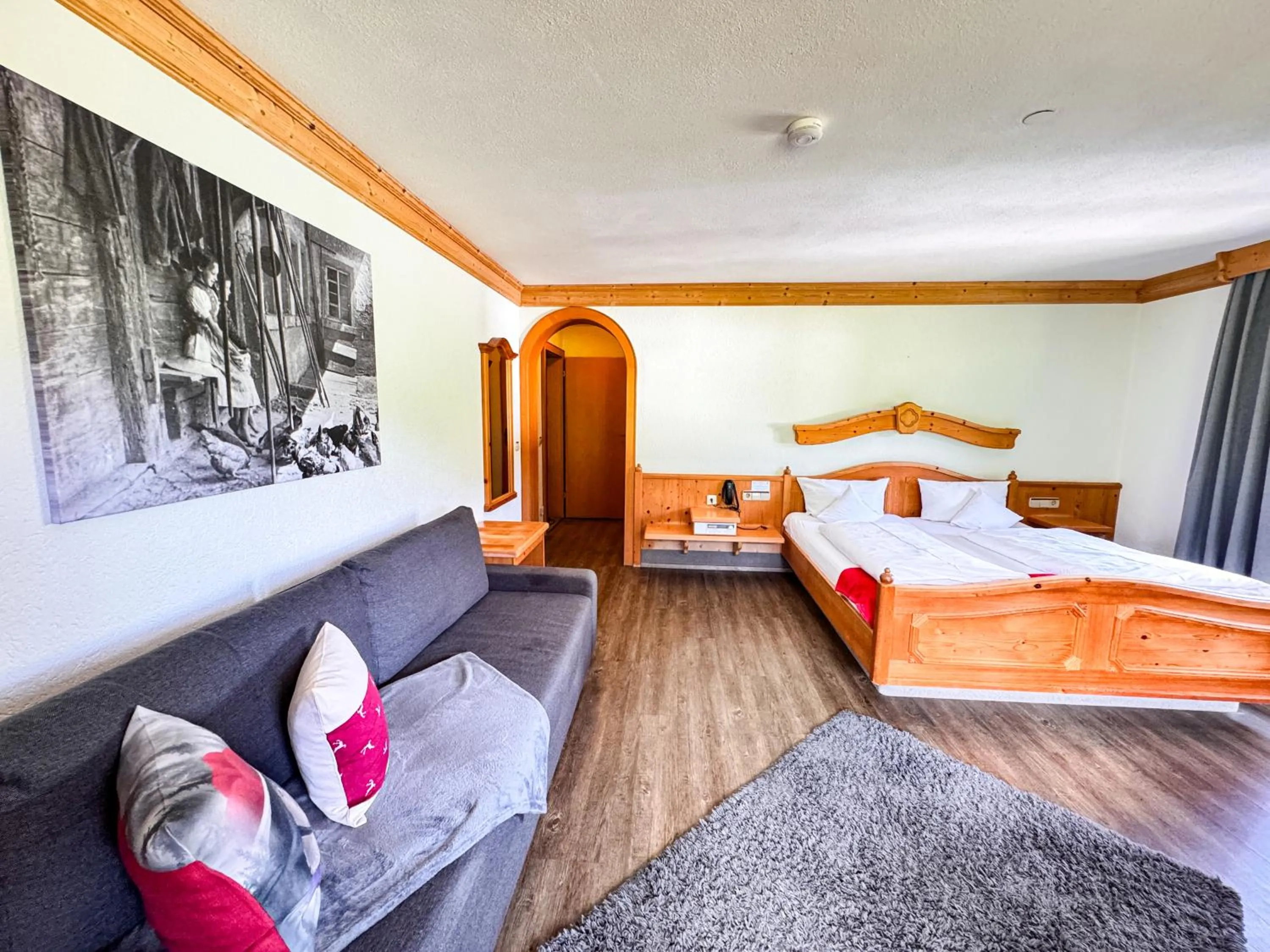 Bedroom, Bed in Landgasthof Jostalstüble