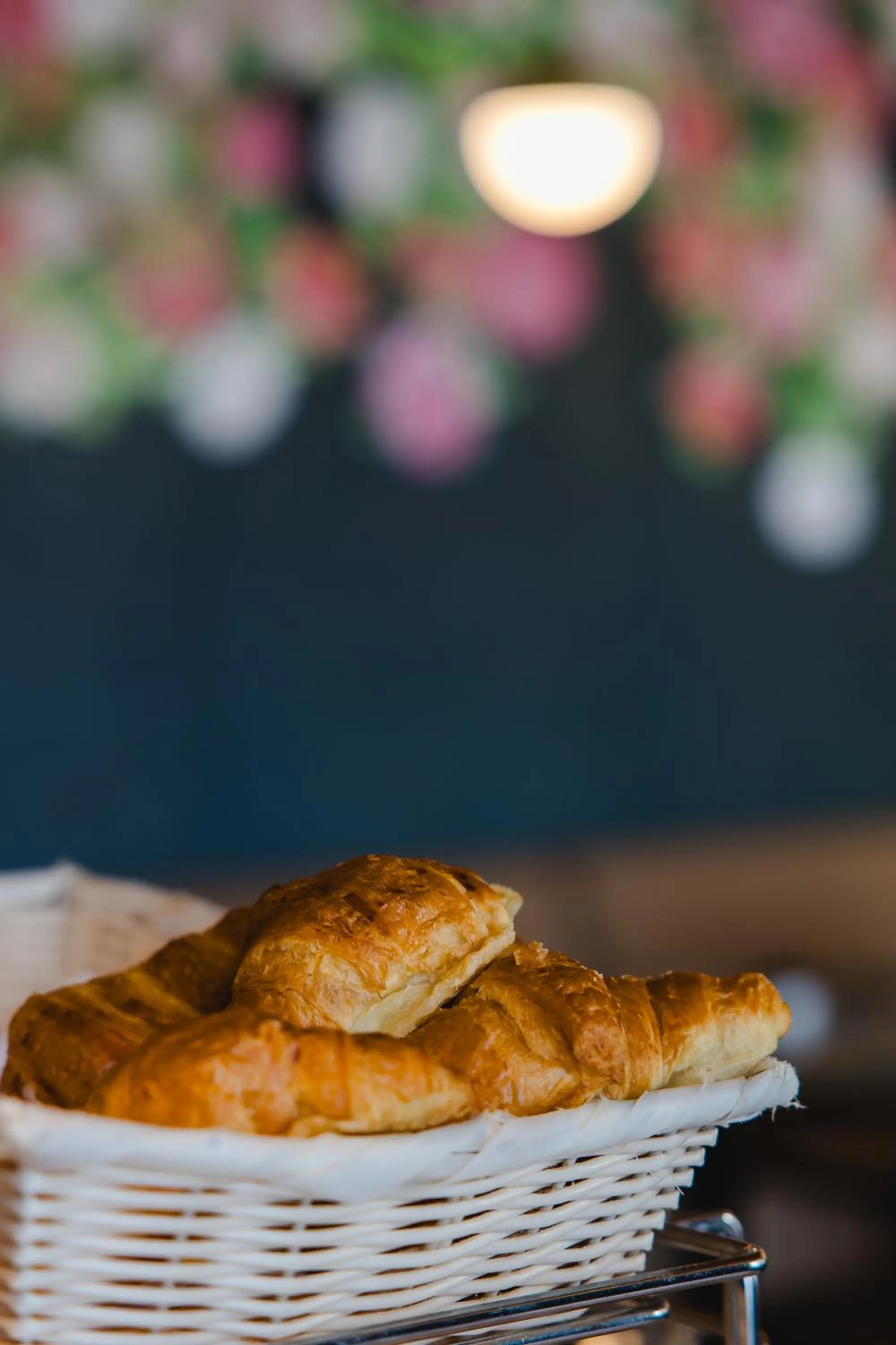 Breakfast in Canadiano Urban Nature Hotel