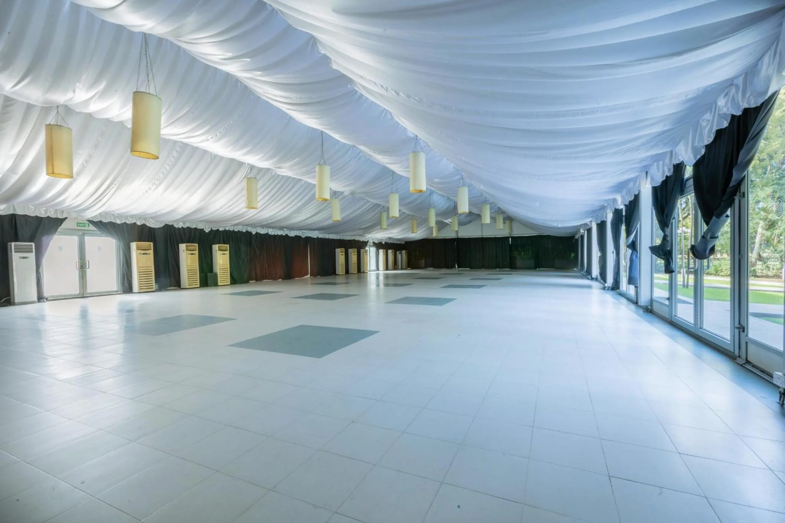 Meeting/conference room in Dar es Salaam Serena Hotel