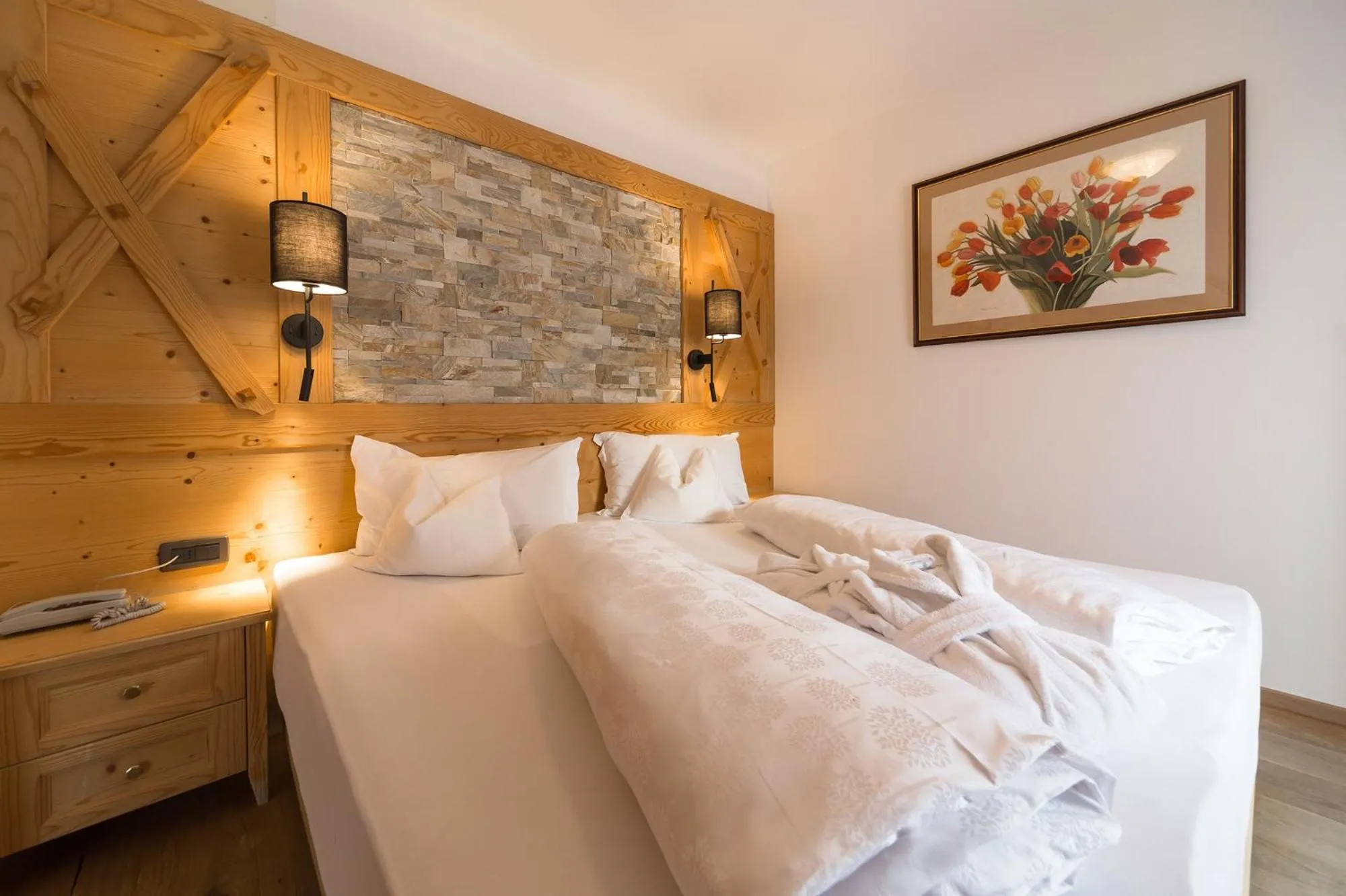 Bedroom, Bed in Hotel Fanes