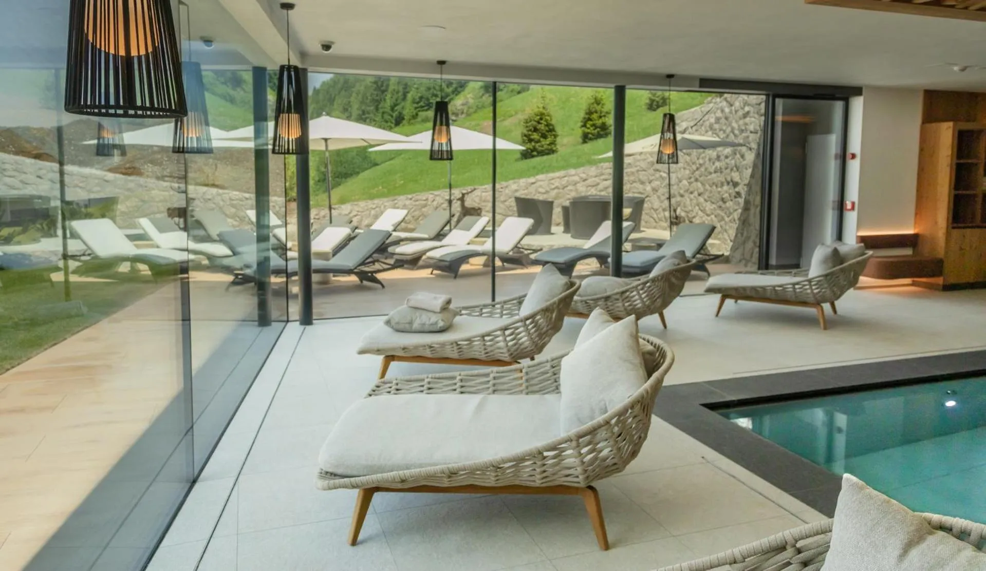 Pool view in Hotel Fanes