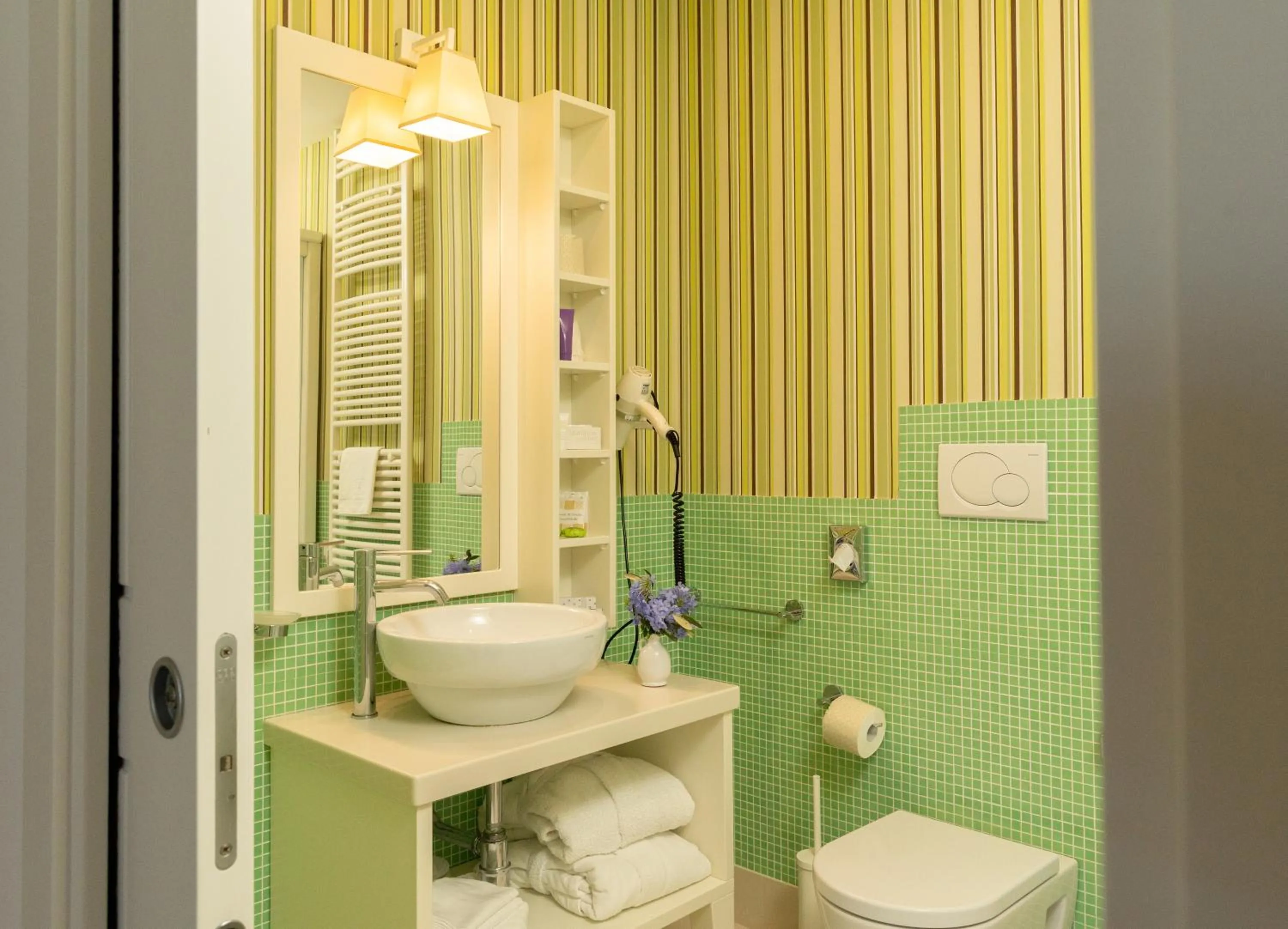 Bathroom in Hotel Residence Il Porto