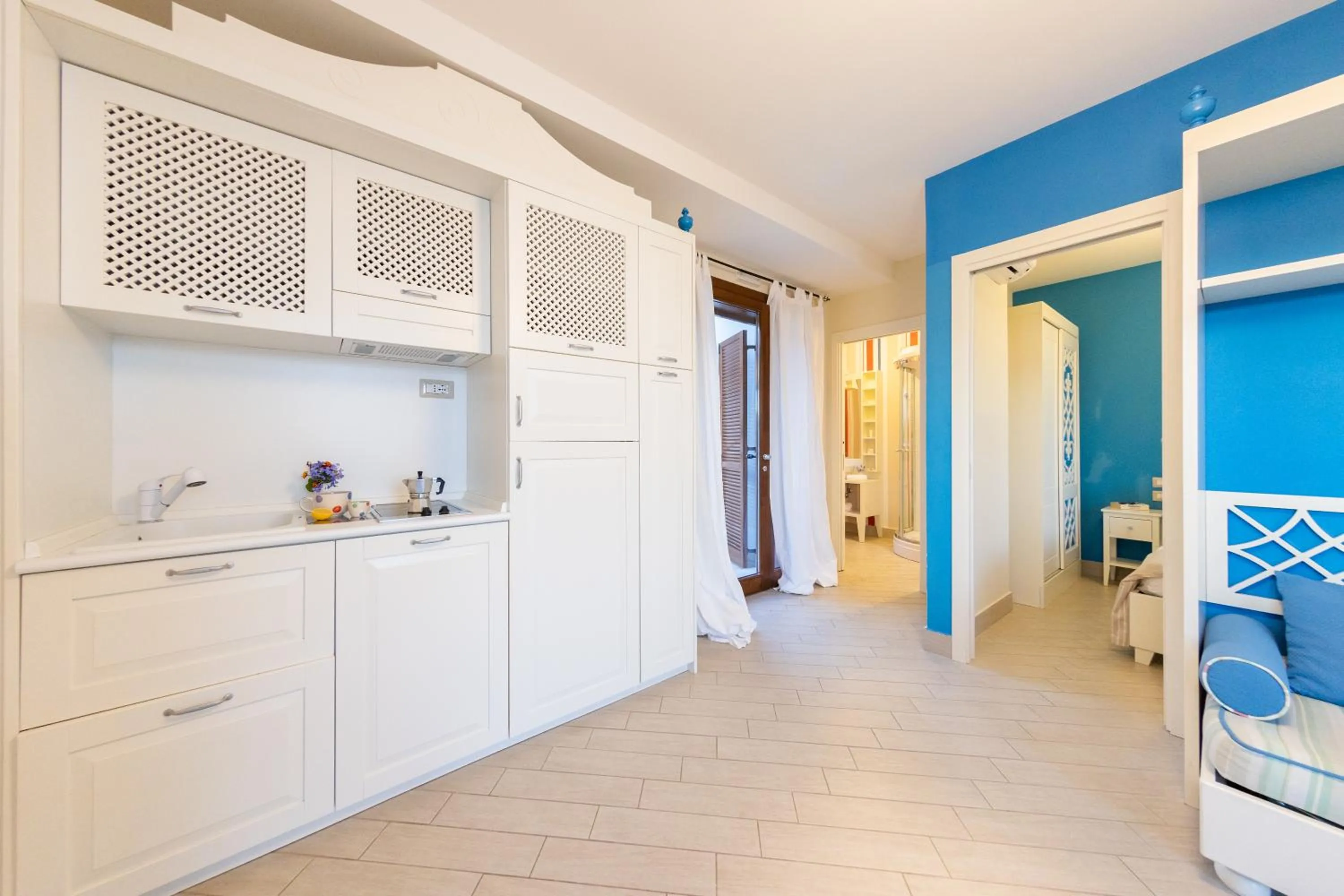 Kitchen or kitchenette in Hotel Residence Il Porto