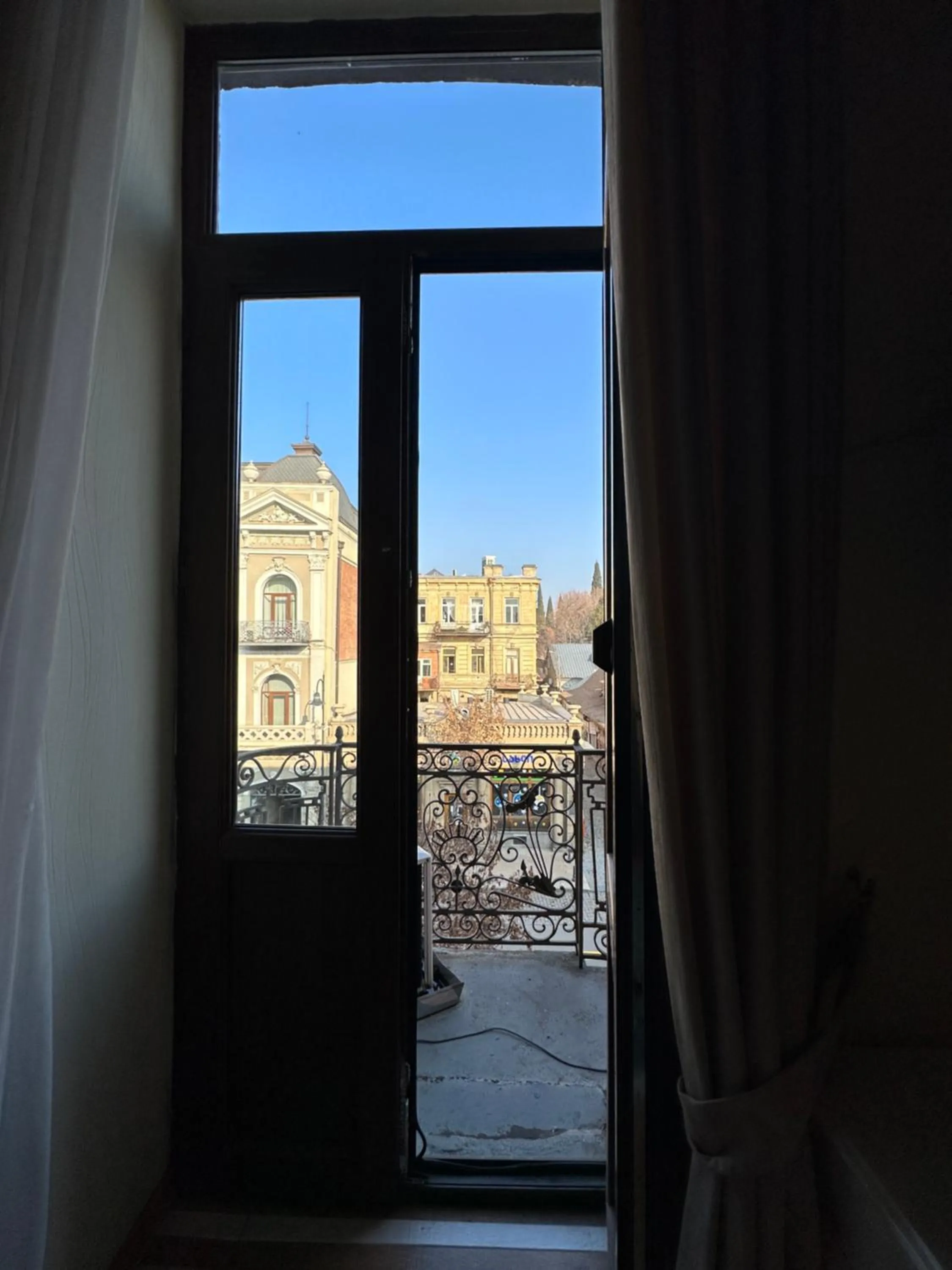 Day in MARJANI apartments