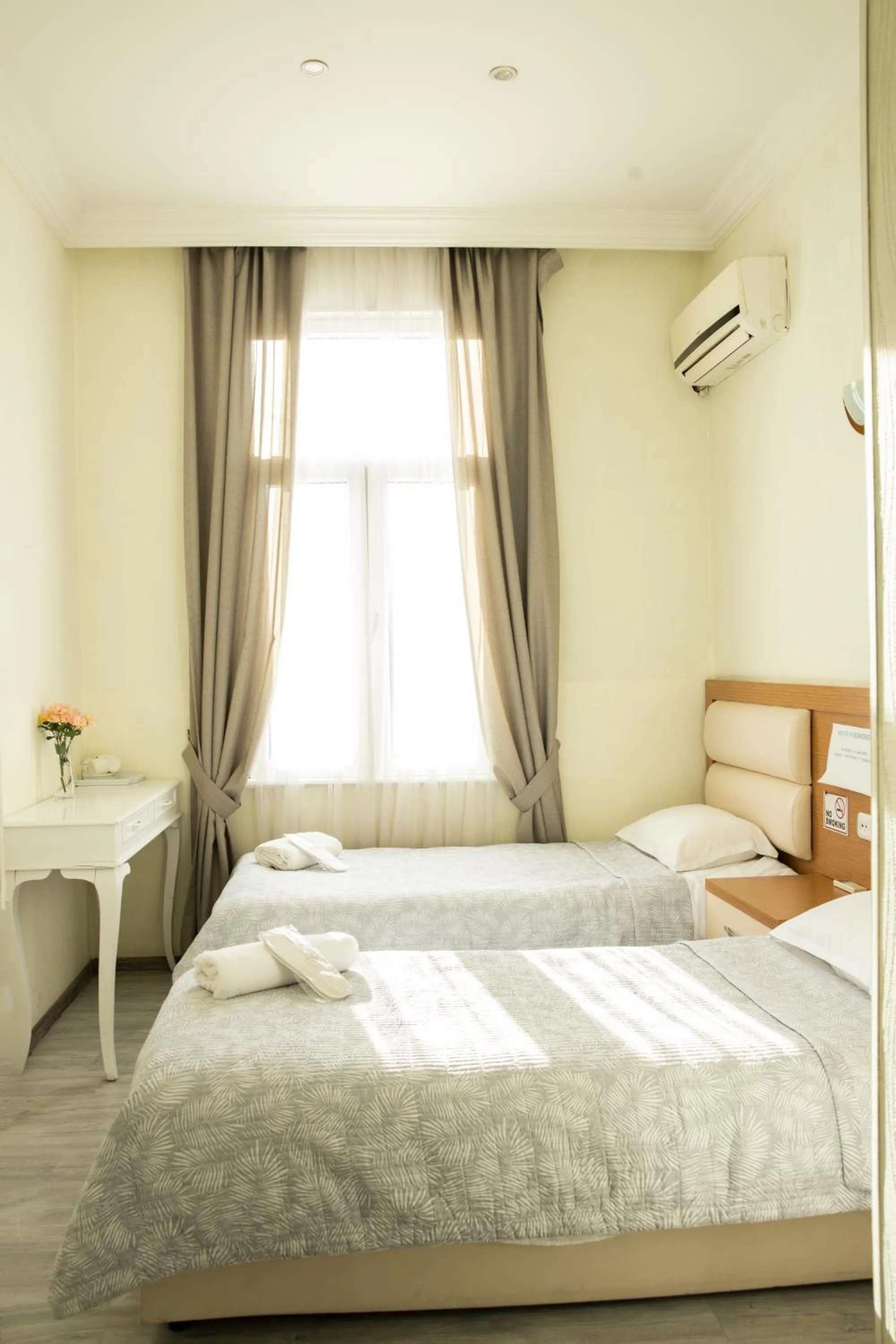 Bedroom in MARJANI apartments