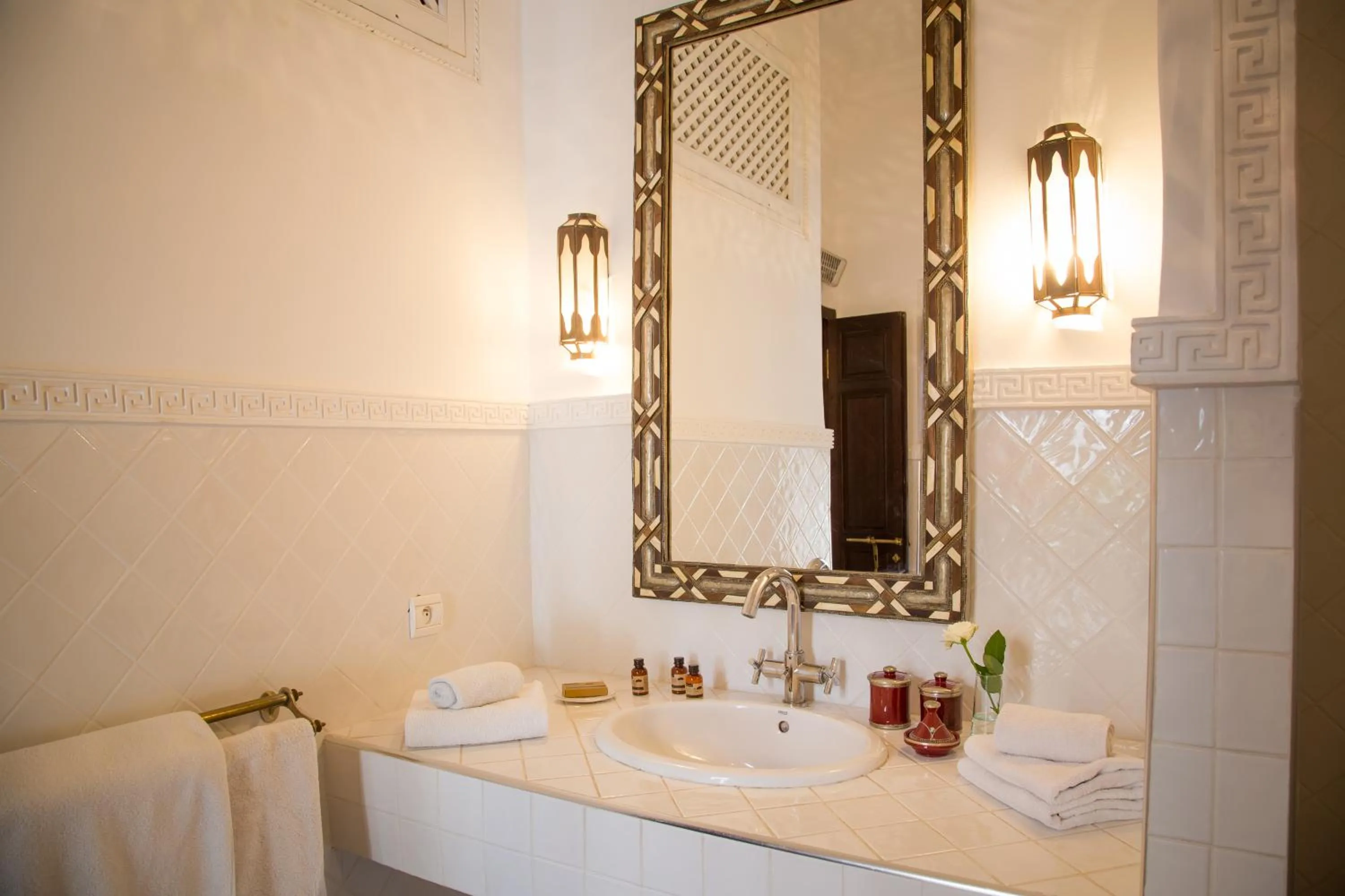 Bathroom in Riad Olema et Spa