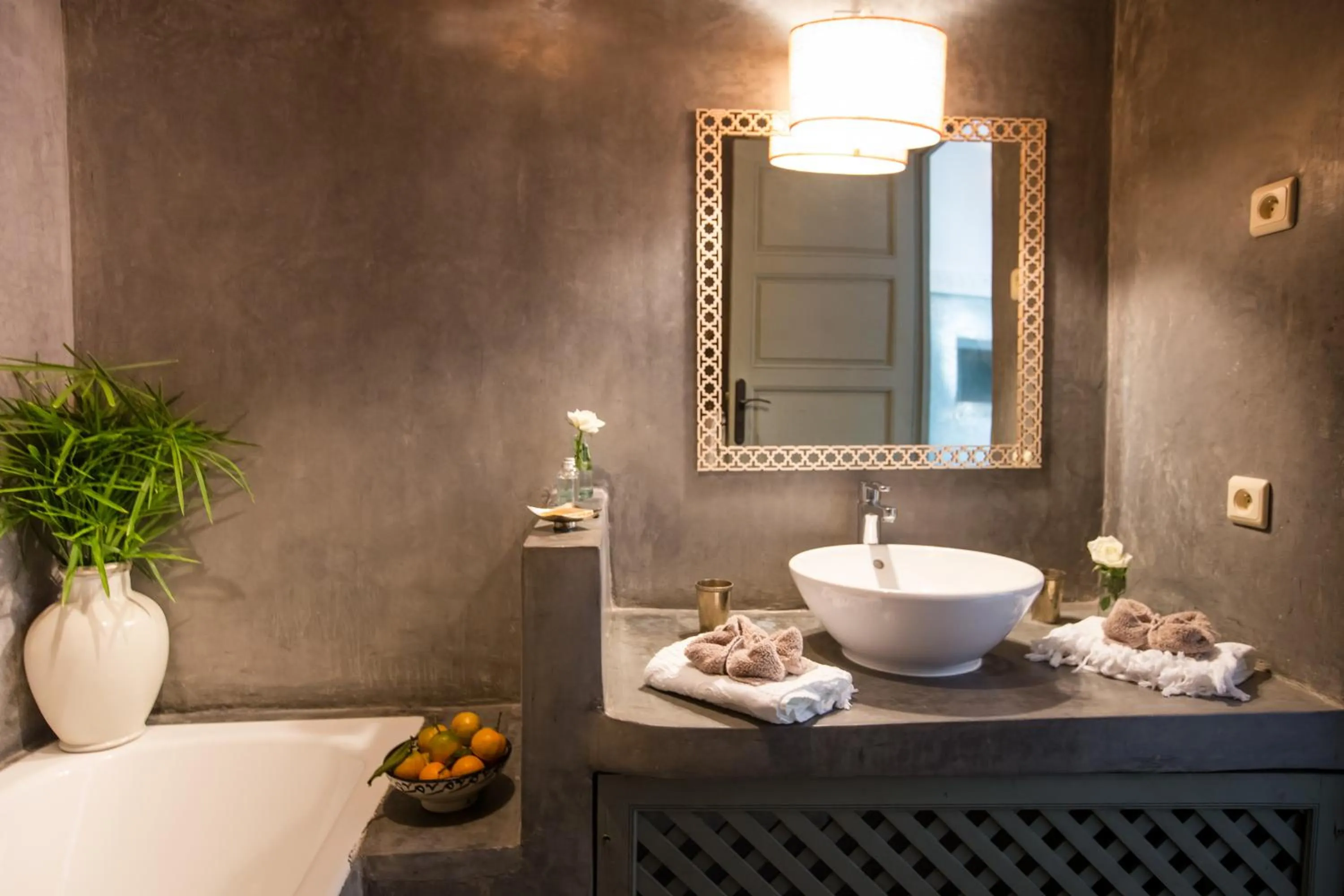 Bathroom in Riad Olema et Spa