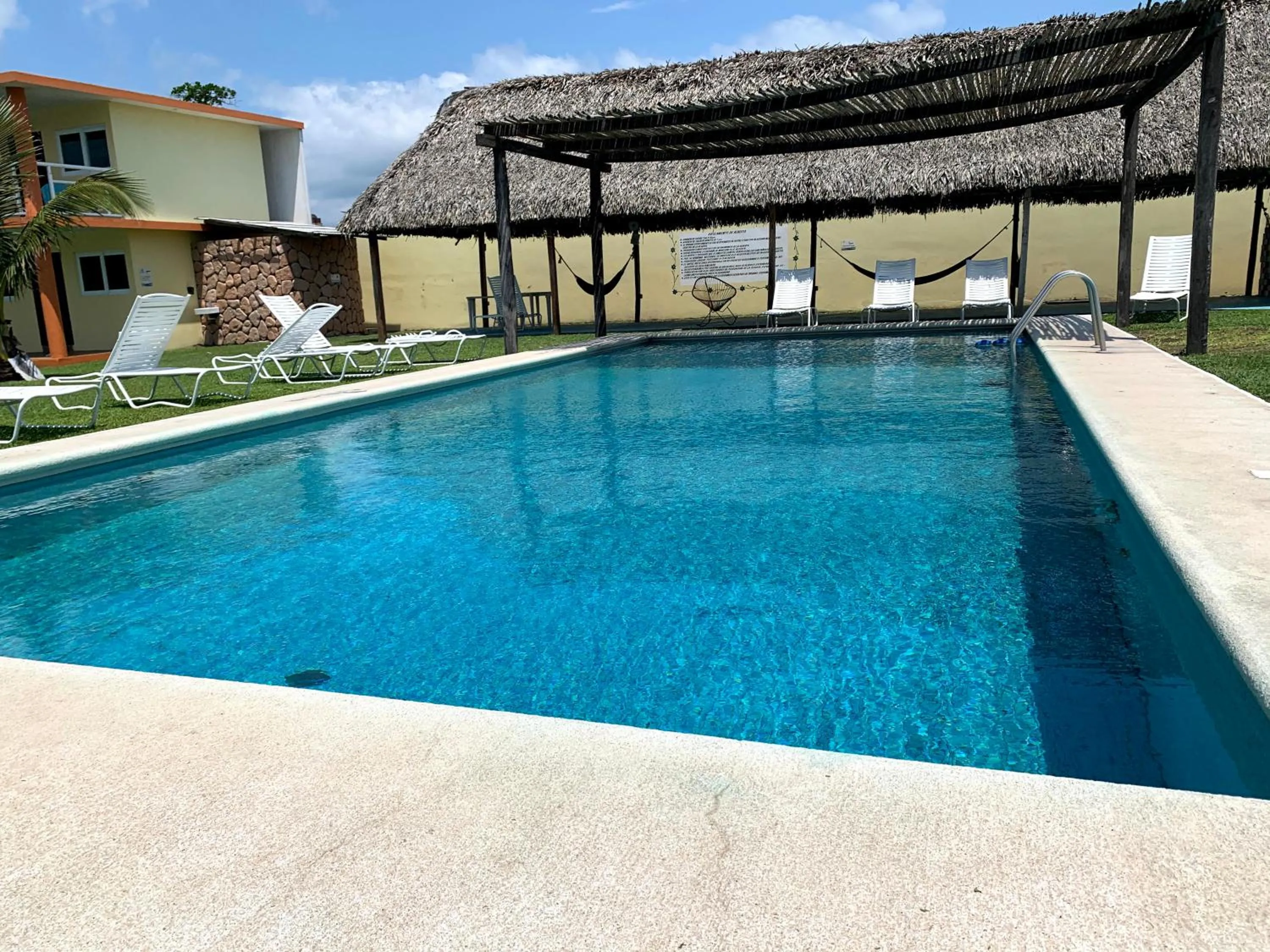 Swimming pool in Hotel La Roca Costa Esmeralda