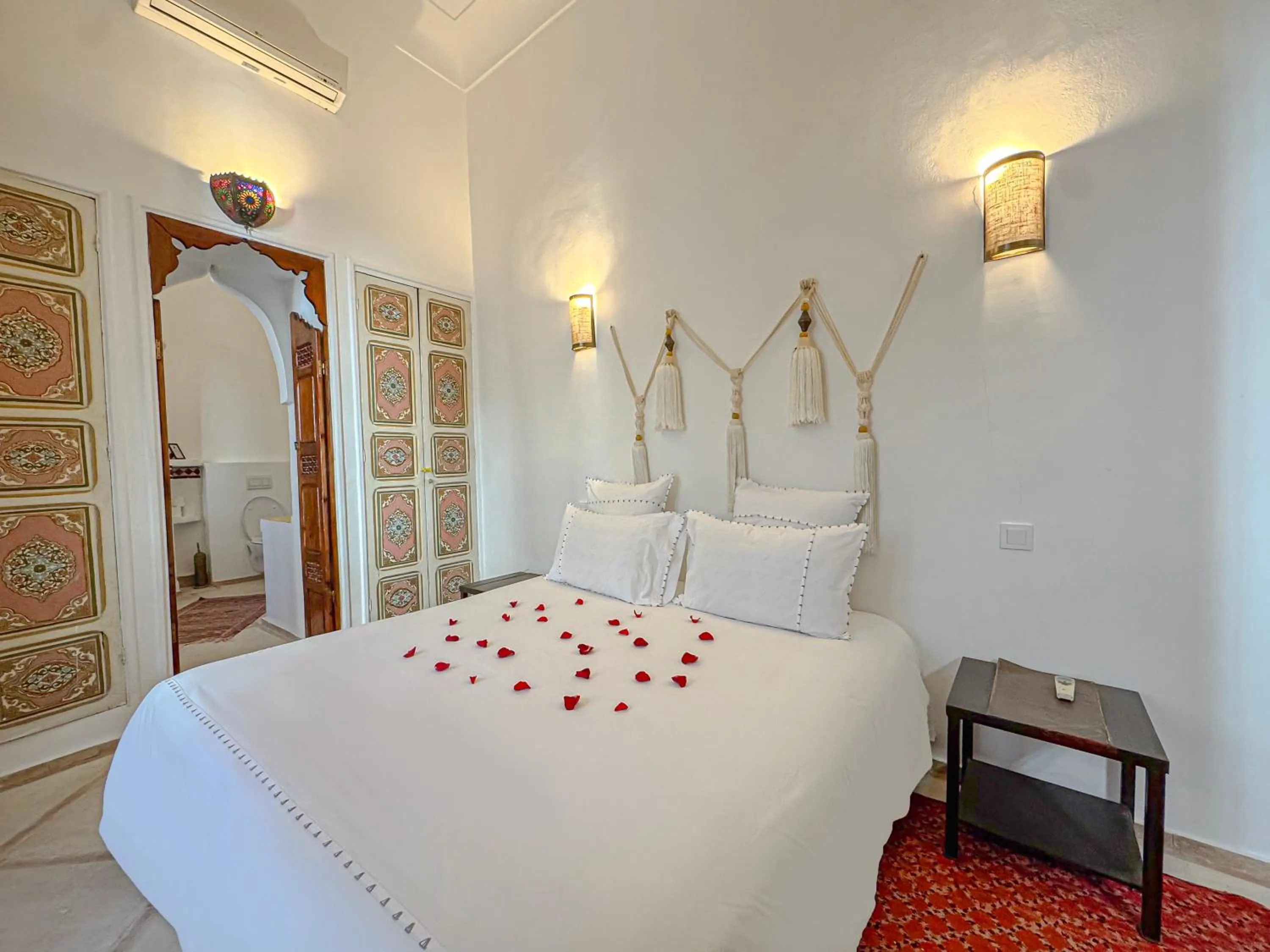Bed in Riad Al Loune