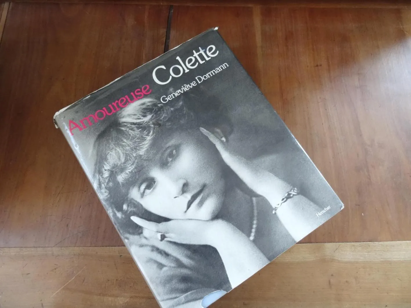 Decorative detail in L'escalier des rêves