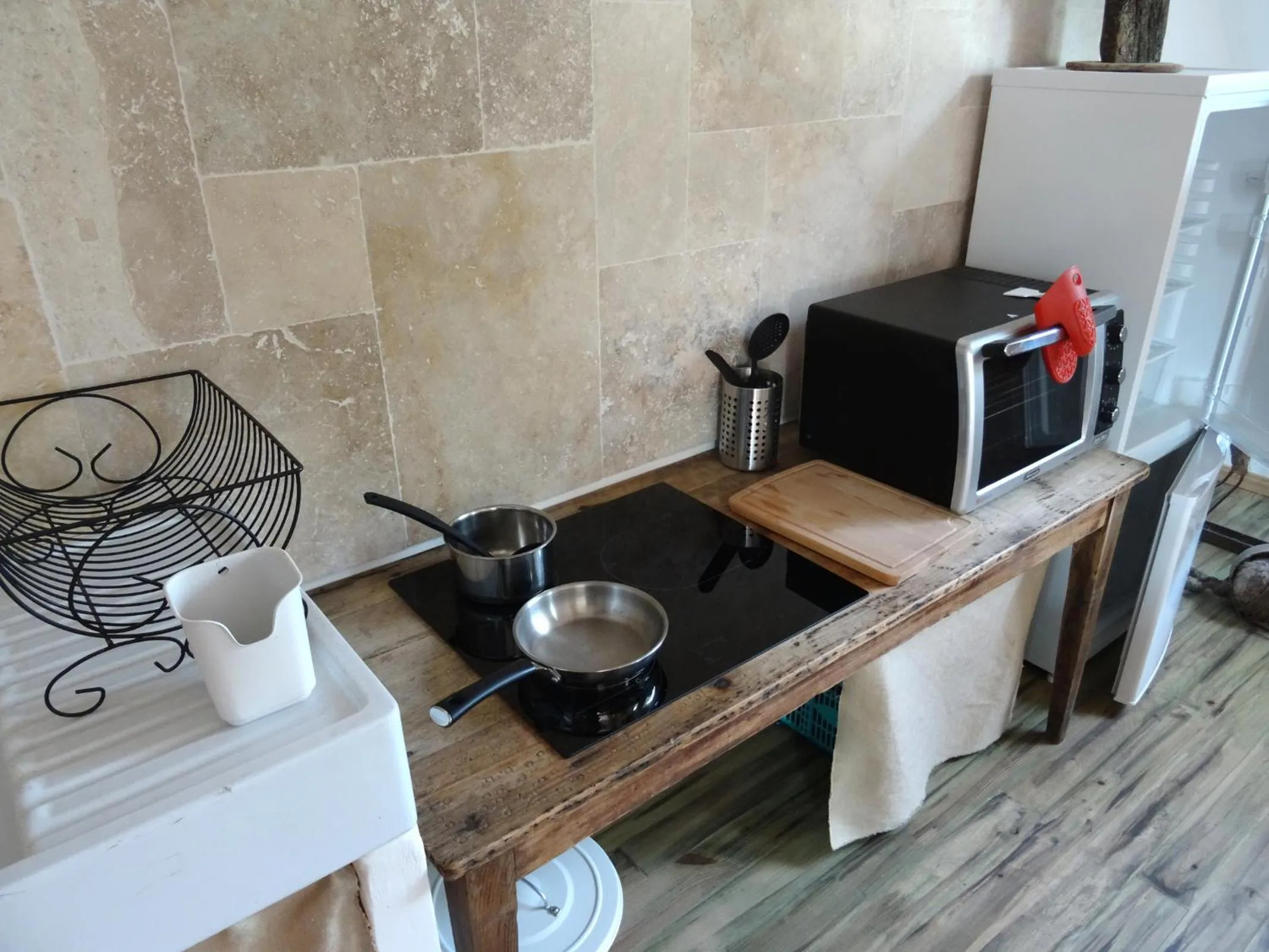 Coffee/tea facilities in L'escalier des rêves