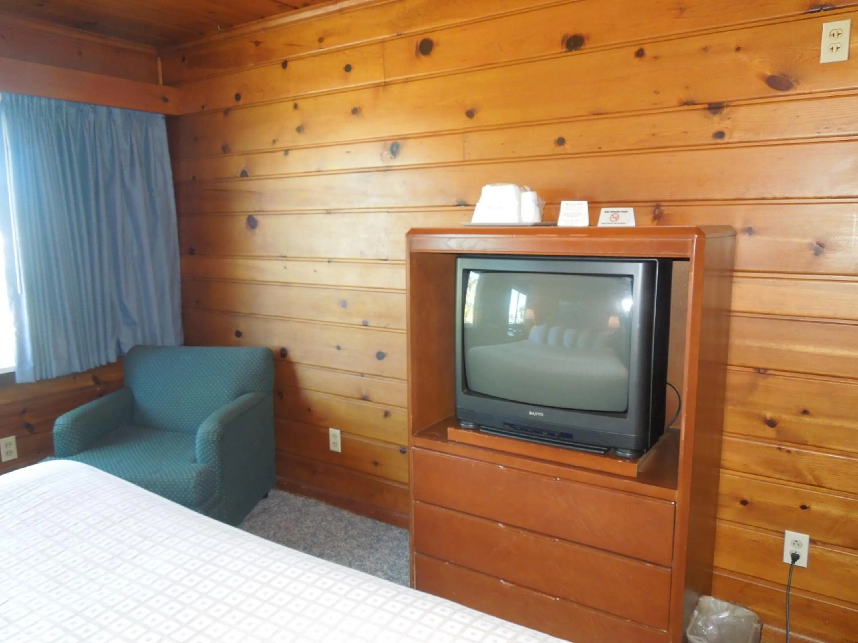 Day in Arlington Inn