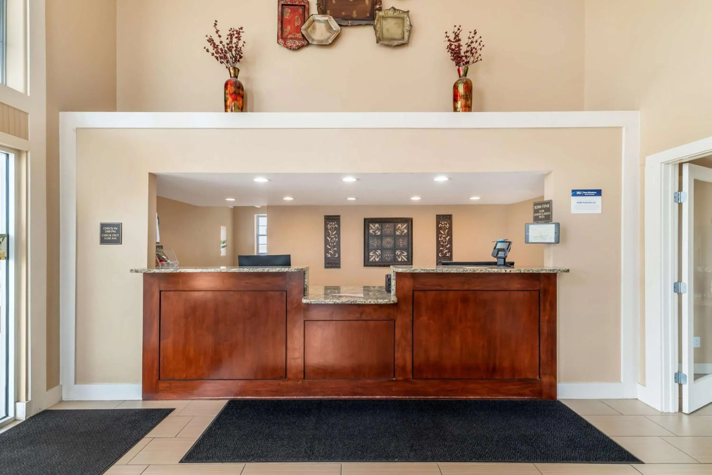 Lobby or reception in Best Western Padre Island