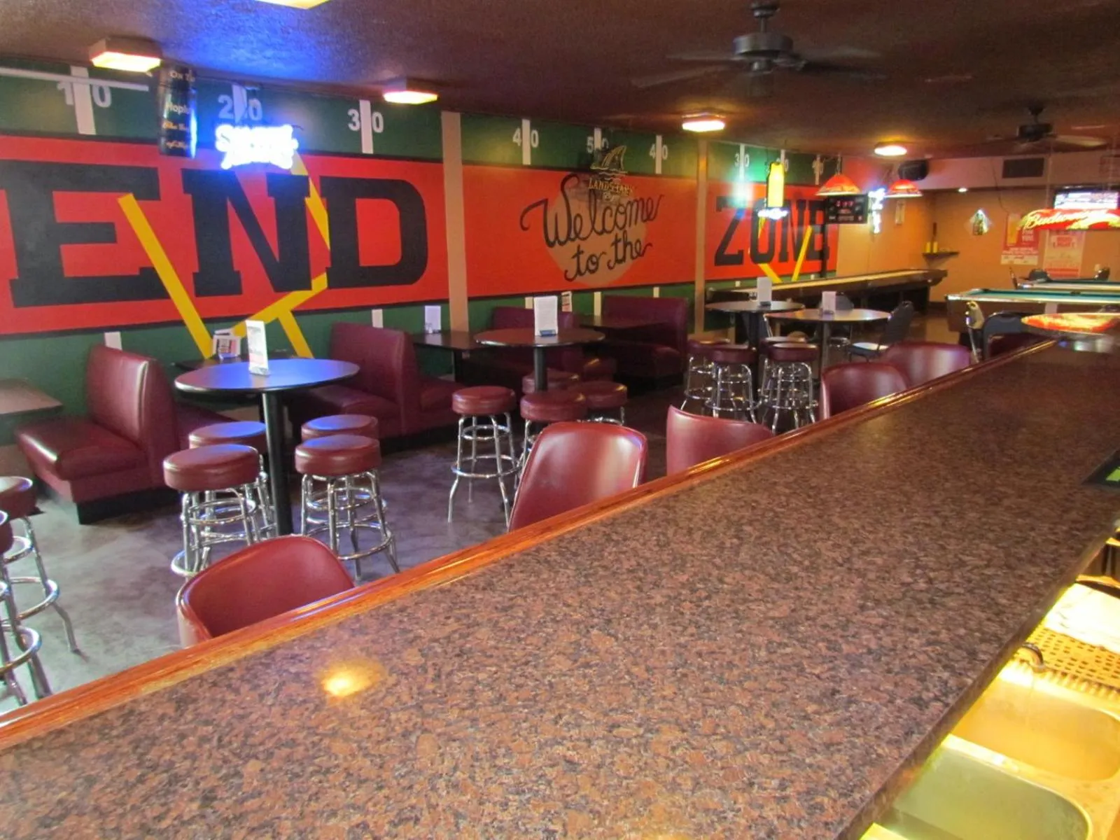 Alcoholic drinks in Travelers Lodge Beatrice