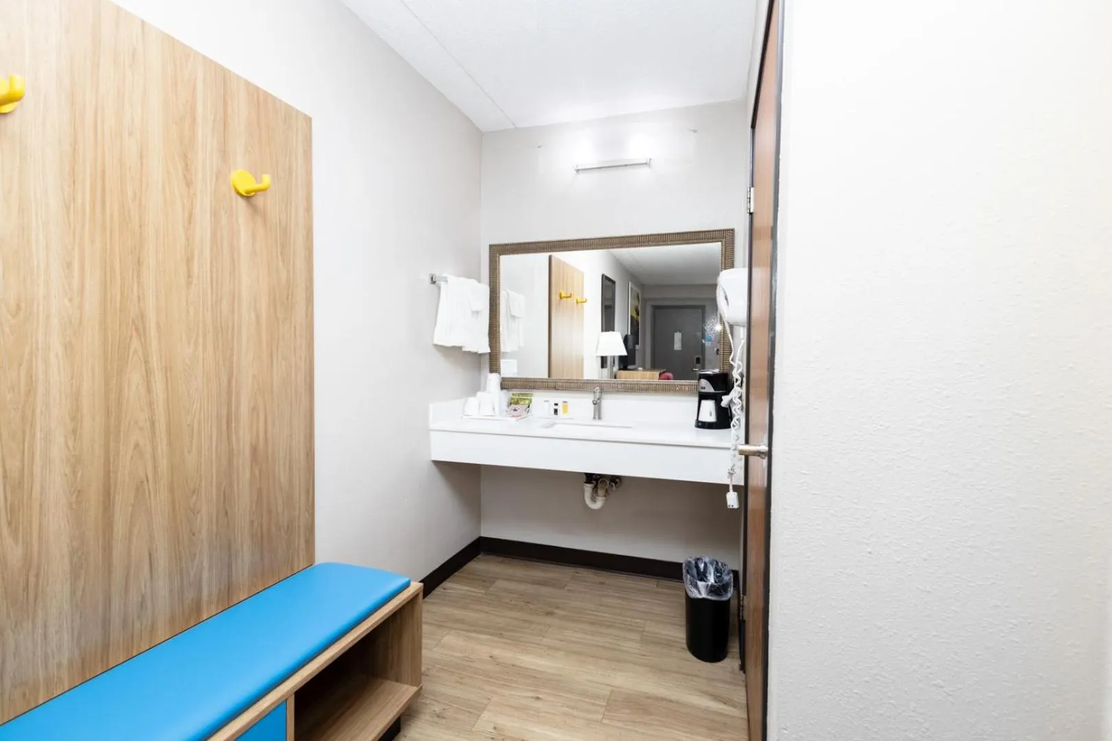 Days Inn by Wyndham Dayton Huber Heights Northeast