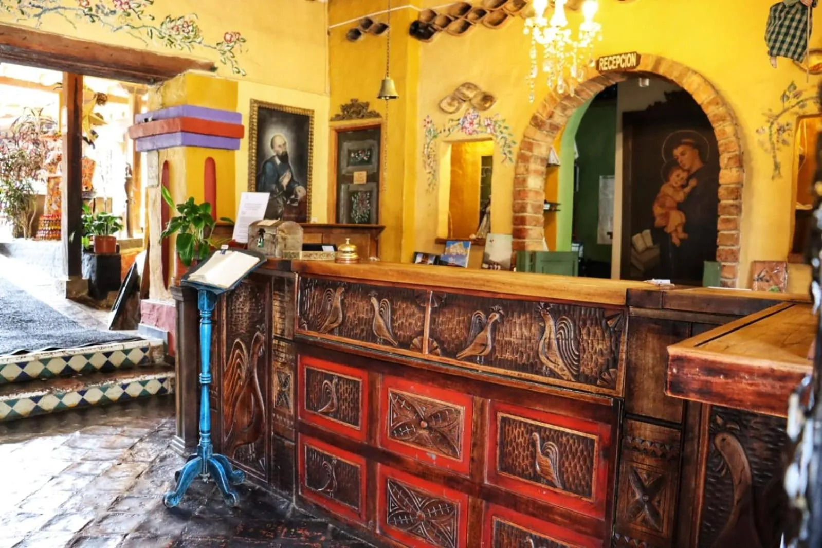 Lobby or reception in Hotel La Posada de San Antonio