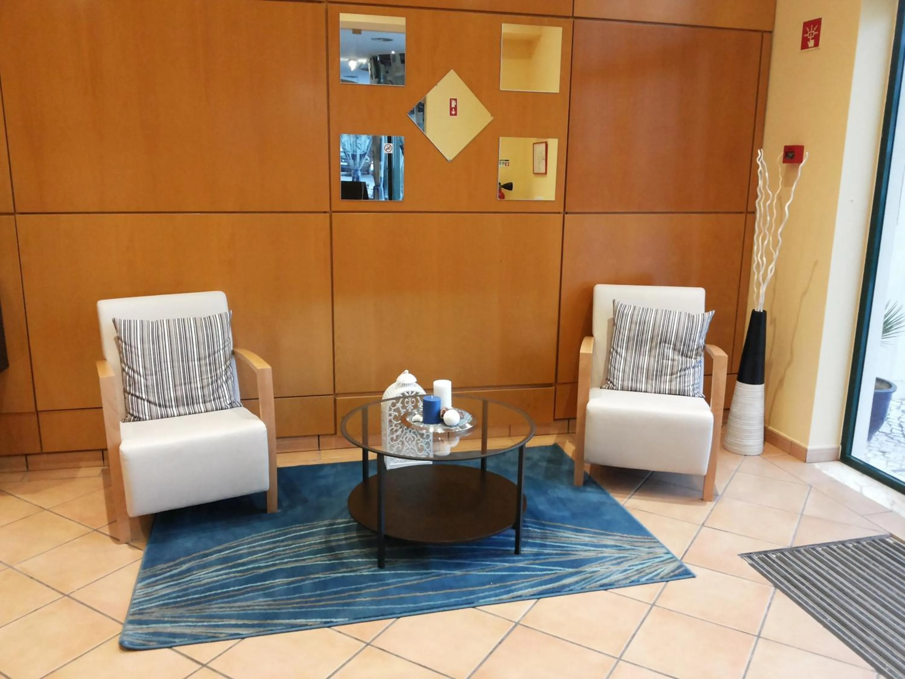 Lobby or reception in Plaza Real by Atlantichotels