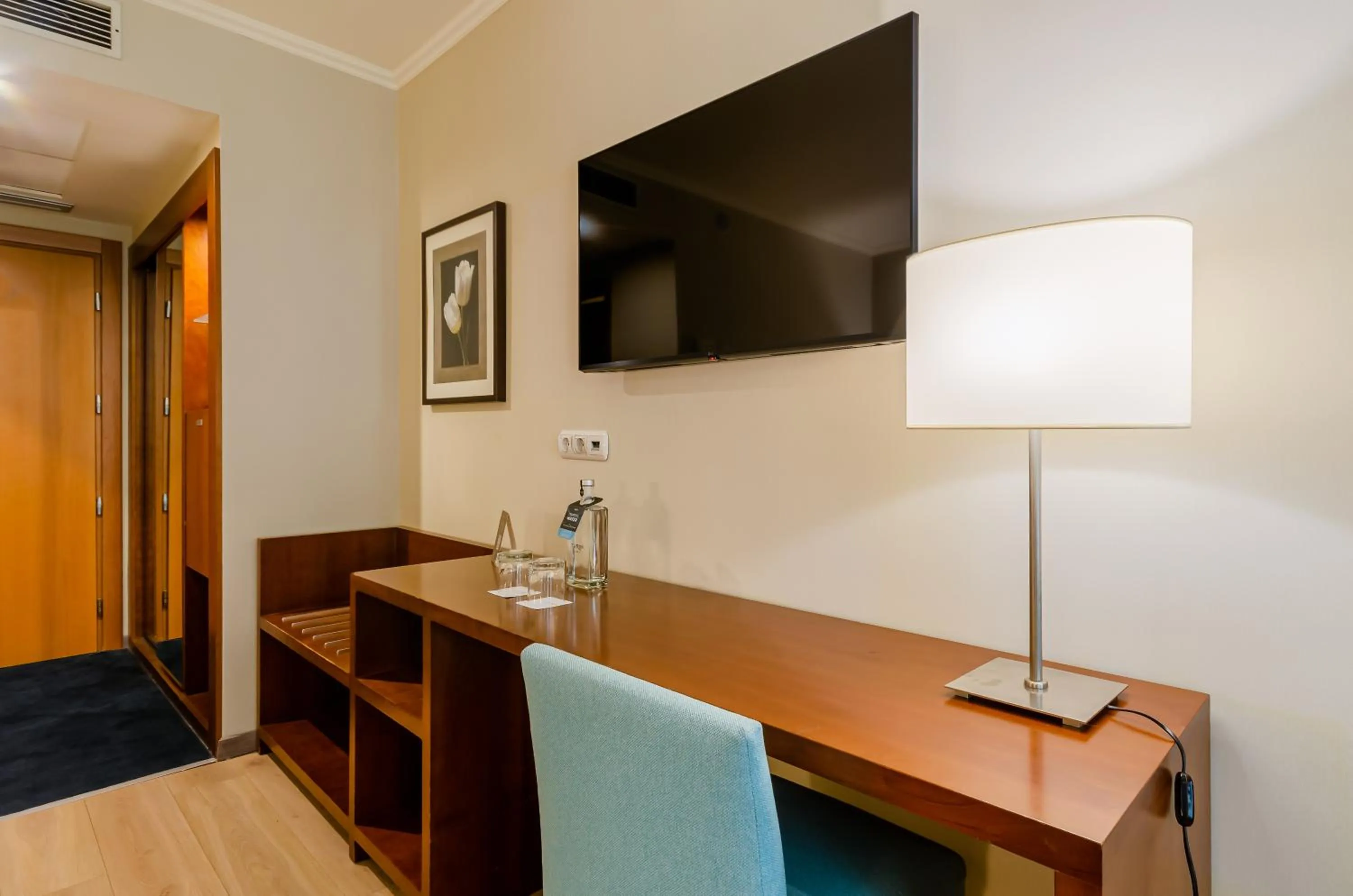 Bedroom in TURIM Europa Hotel