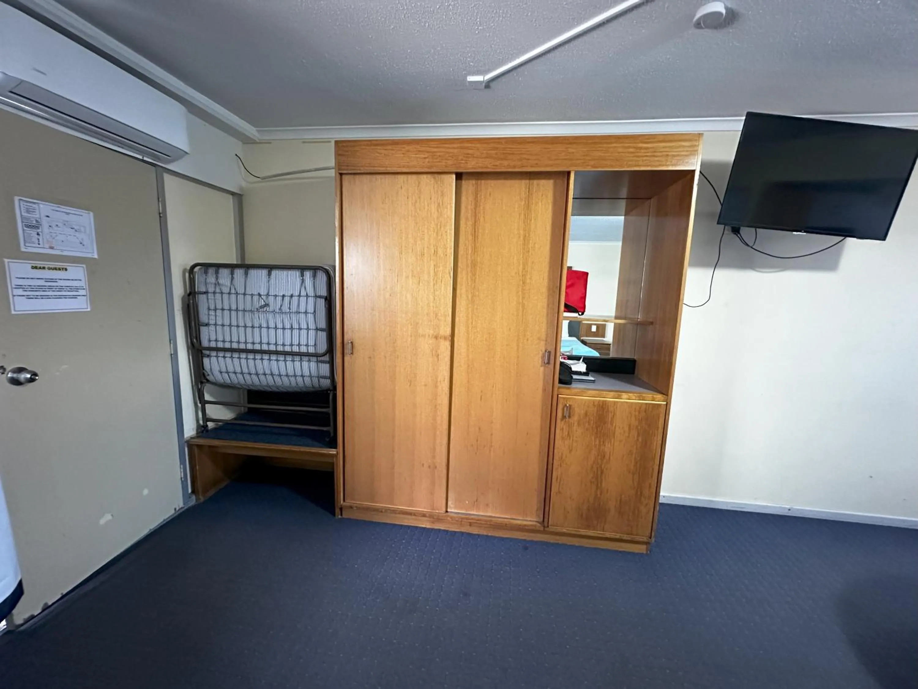 TV and multimedia in The Q Motel Rockhampton